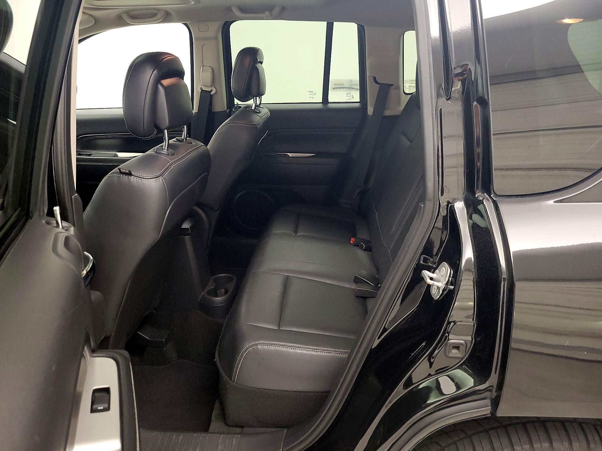 Thumbnail: 2014 Jeep Compass - 19