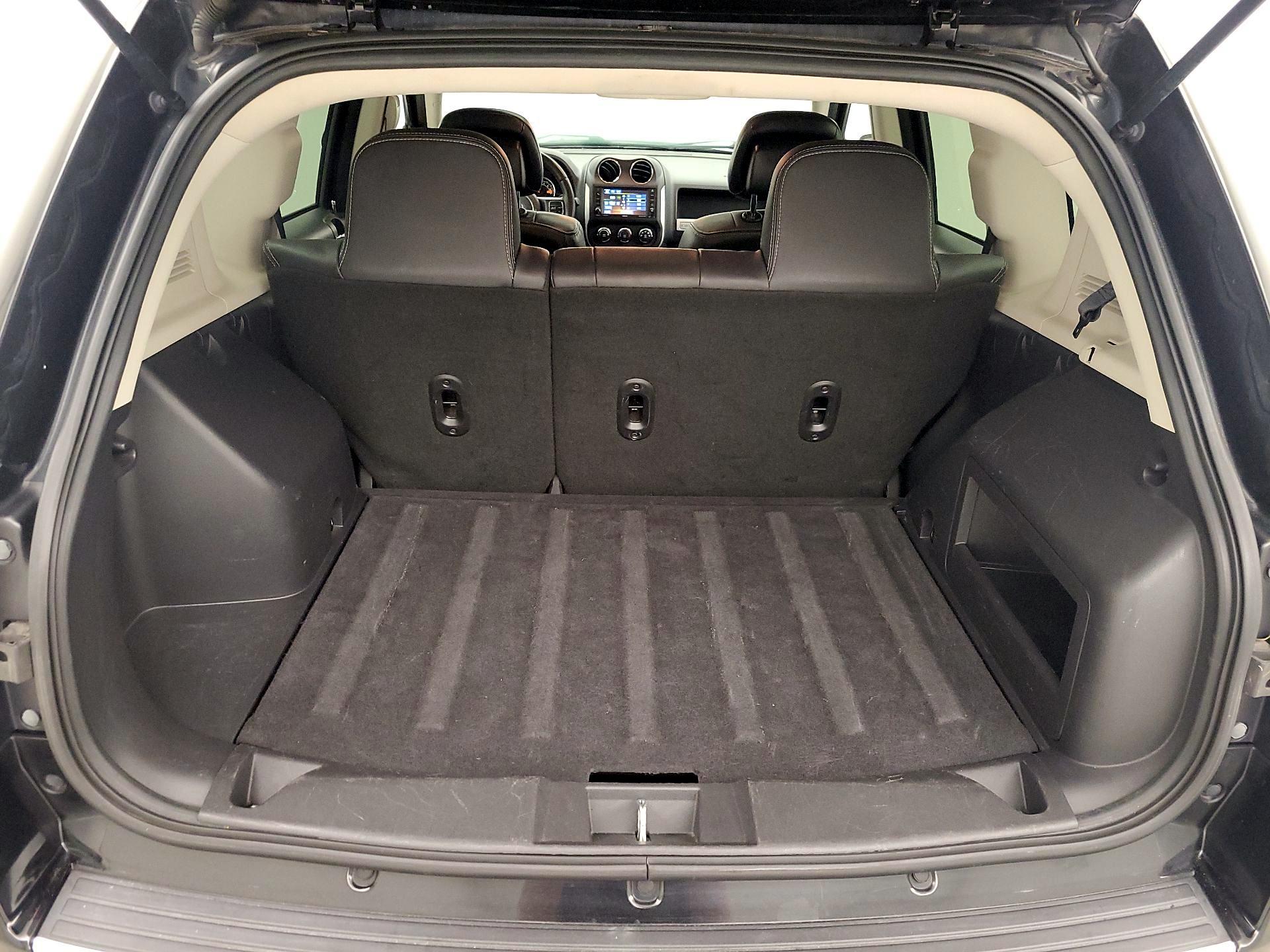 Thumbnail: 2014 Jeep Compass - 20