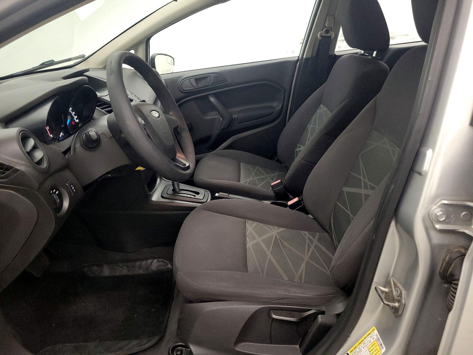 2014 Ford Fiesta S - Photo 12