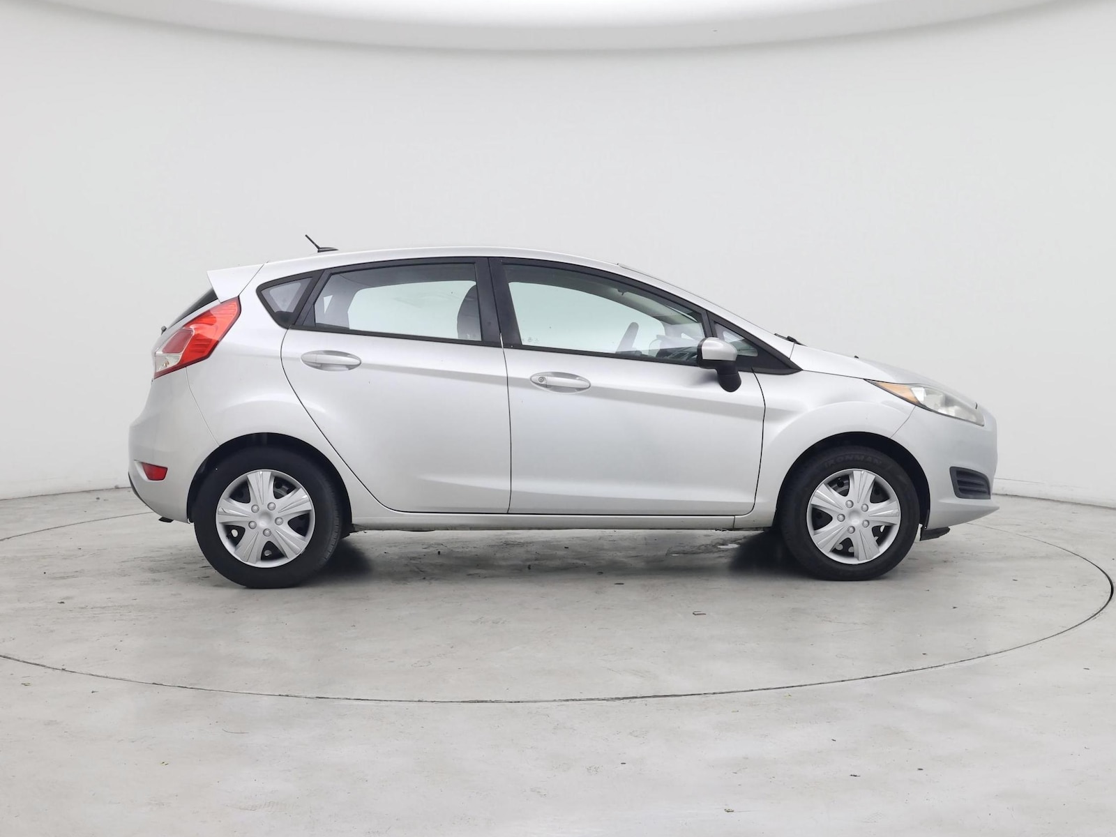 2014 Ford Fiesta S - Photo 8