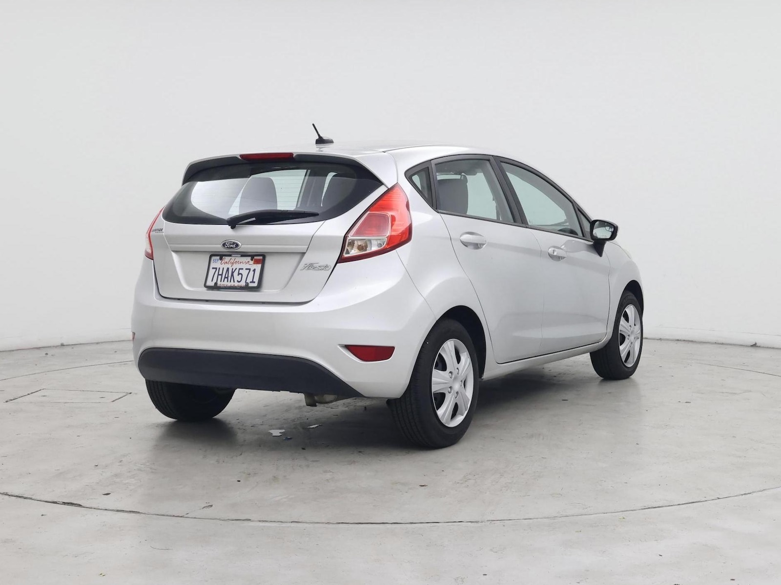 2014 Ford Fiesta S - Photo 9