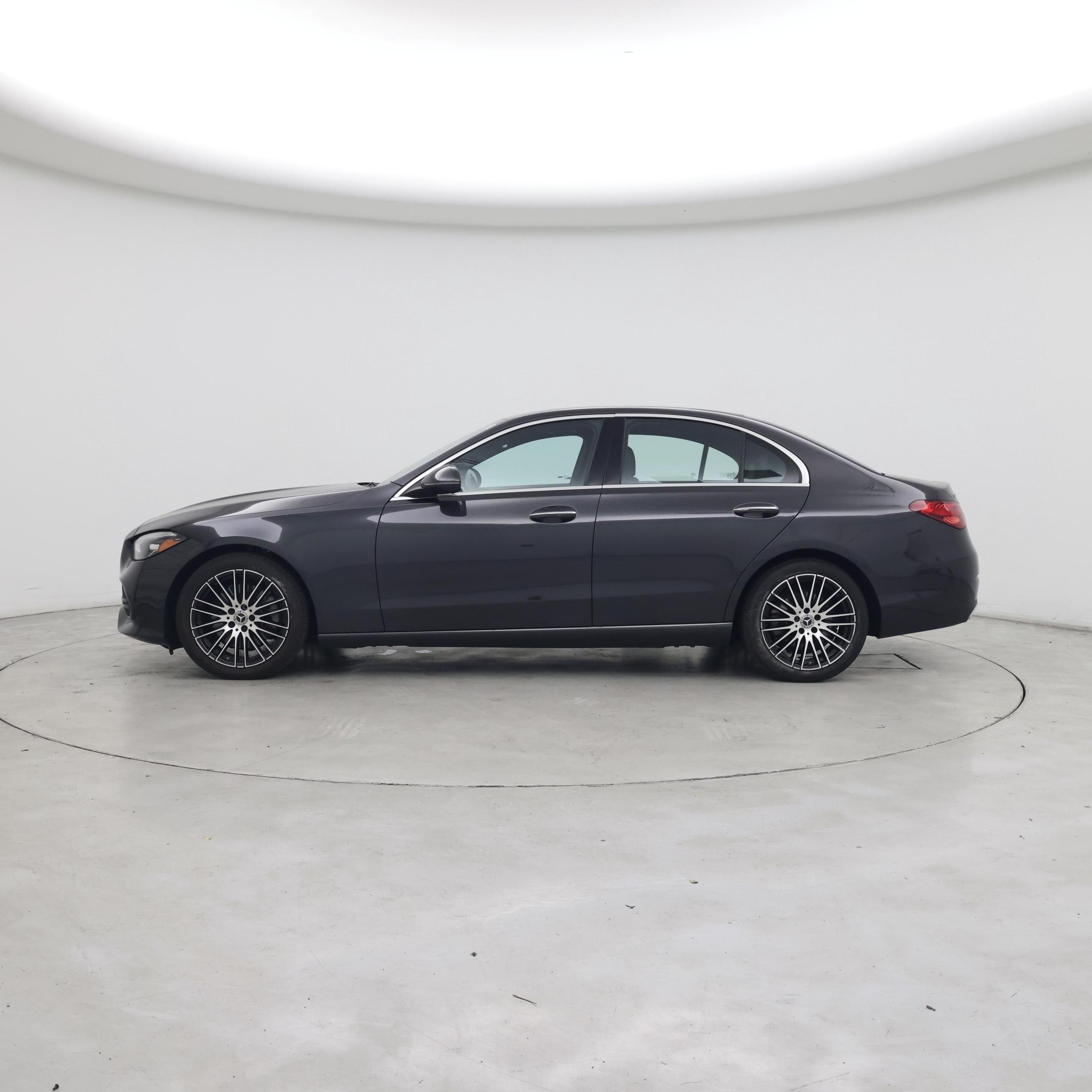 Thumbnail: 2023 Mercedes-Benz C-Class - 3