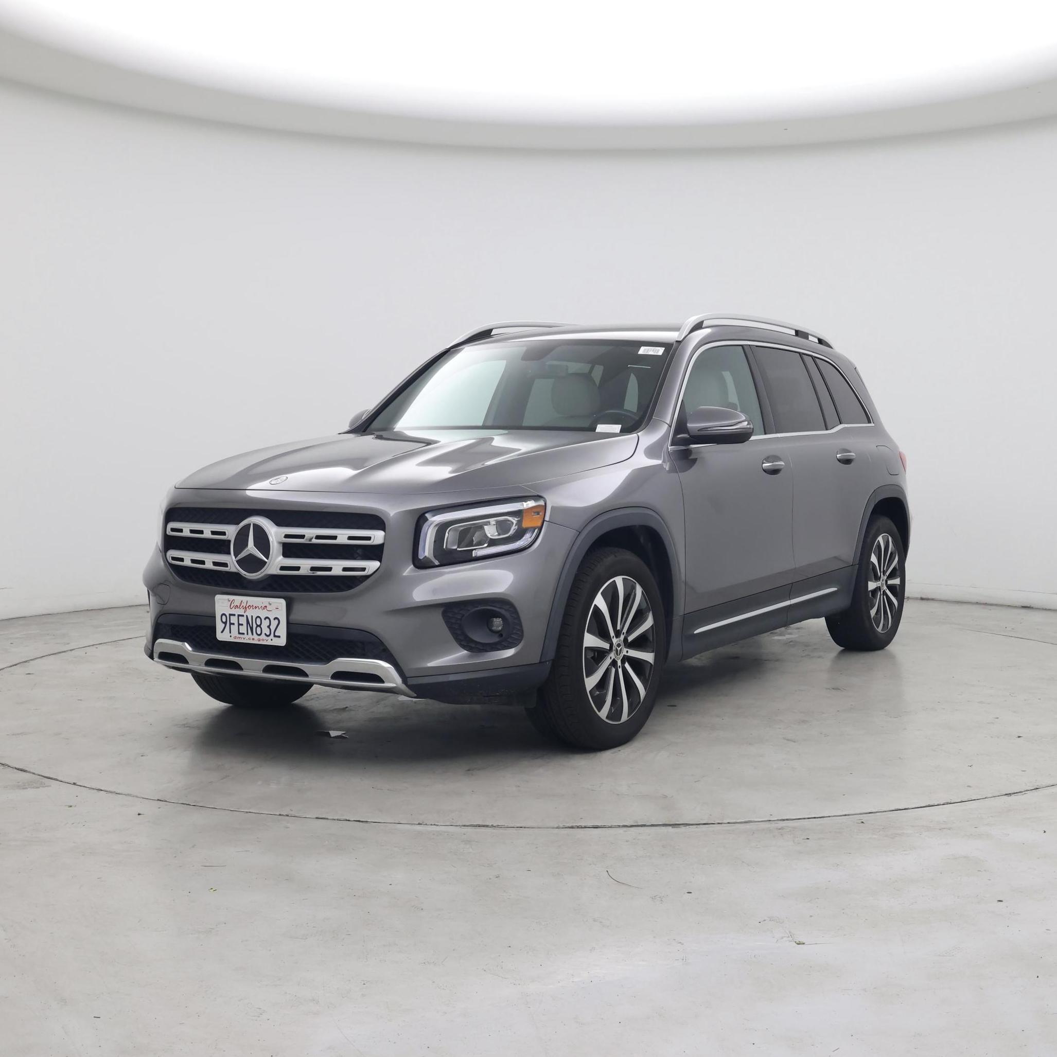 Thumbnail: 2021 Mercedes-Benz GLB - 4