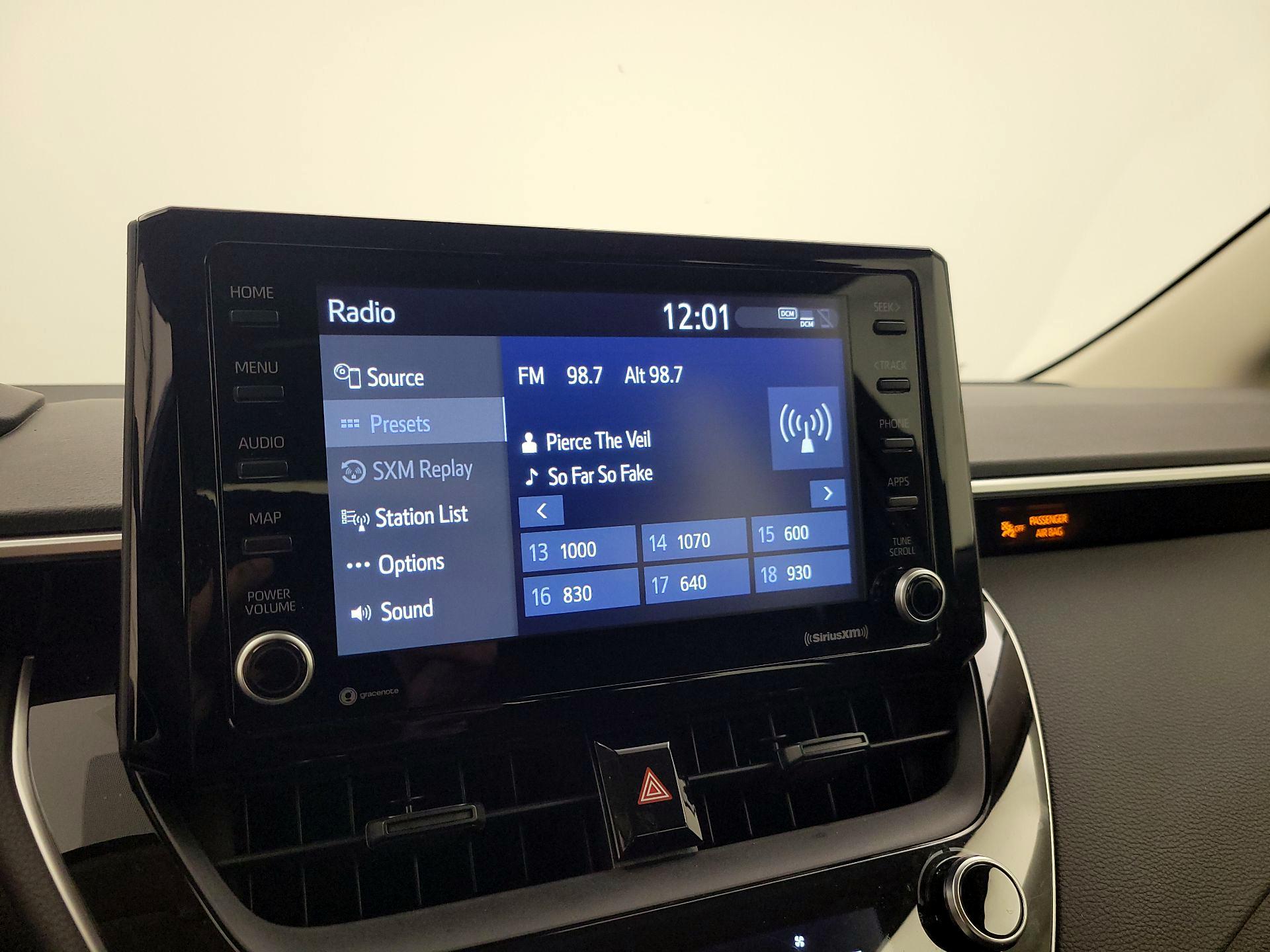 Thumbnail: 2022 Toyota Corolla - 15