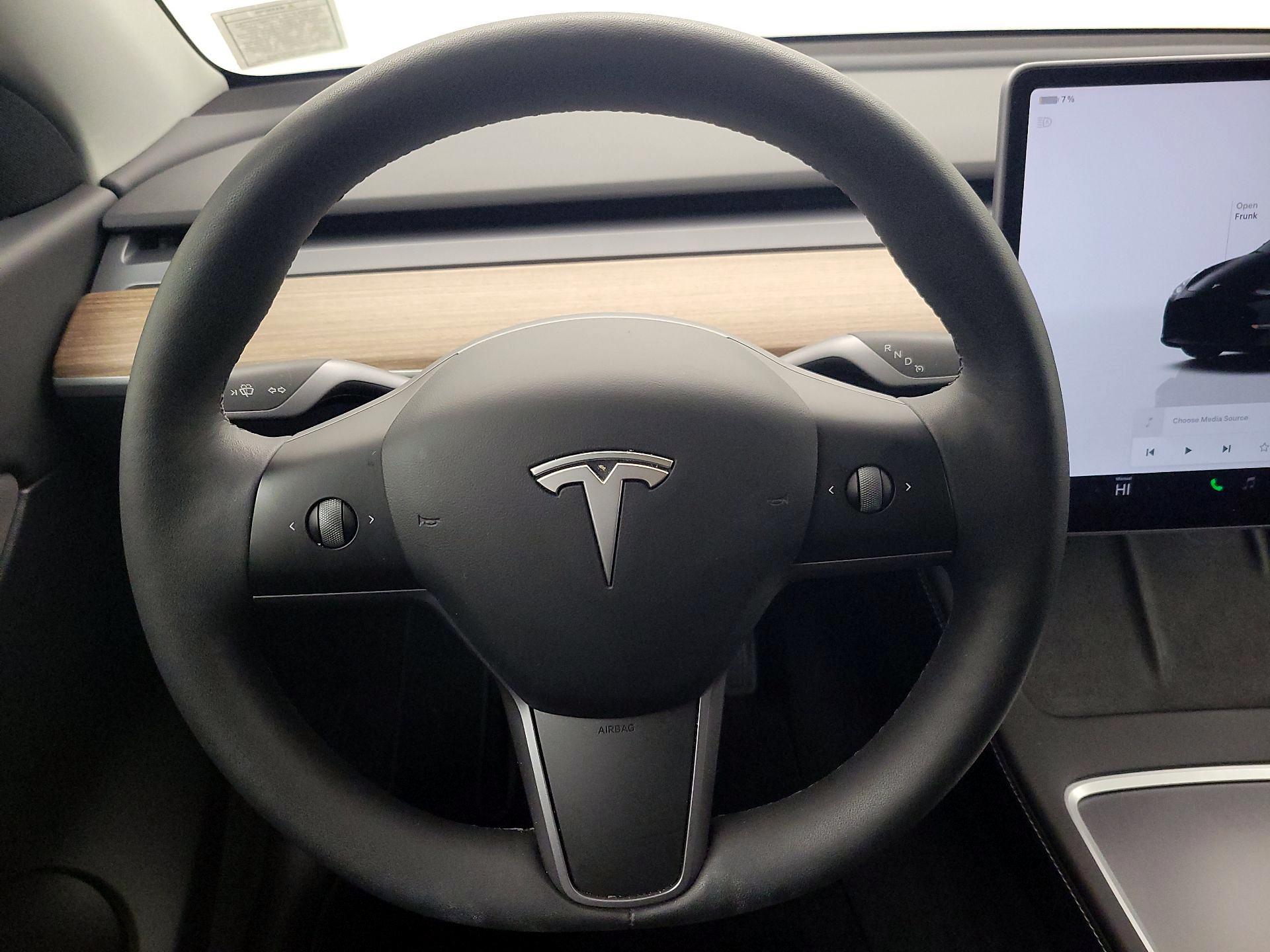 Thumbnail: 2022 Tesla Model Y - 10