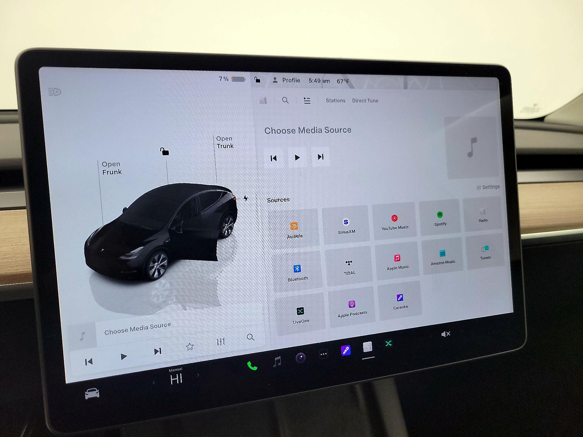 Thumbnail: 2022 Tesla Model Y - 15