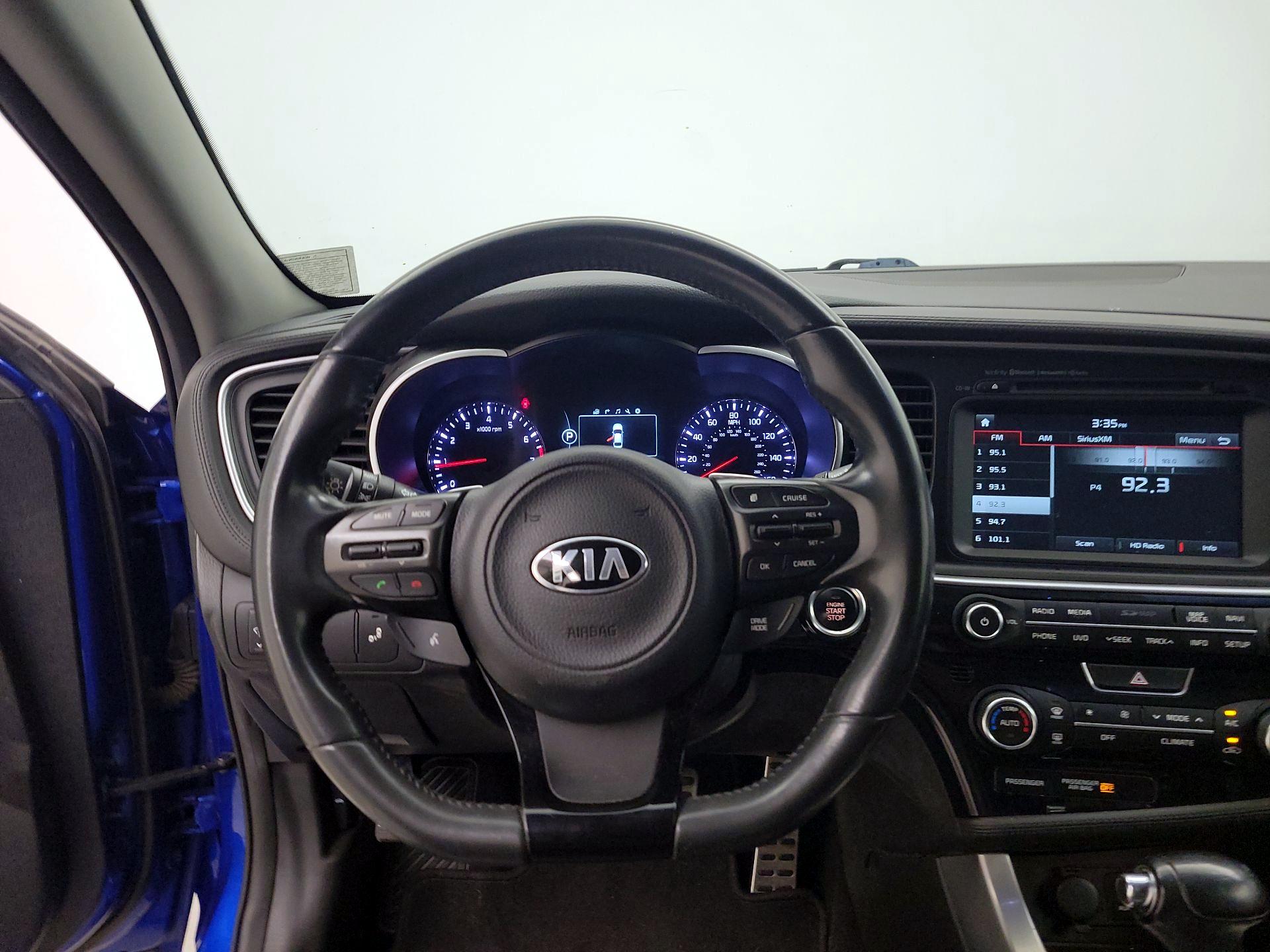 Thumbnail: 2015 Kia Optima - 10