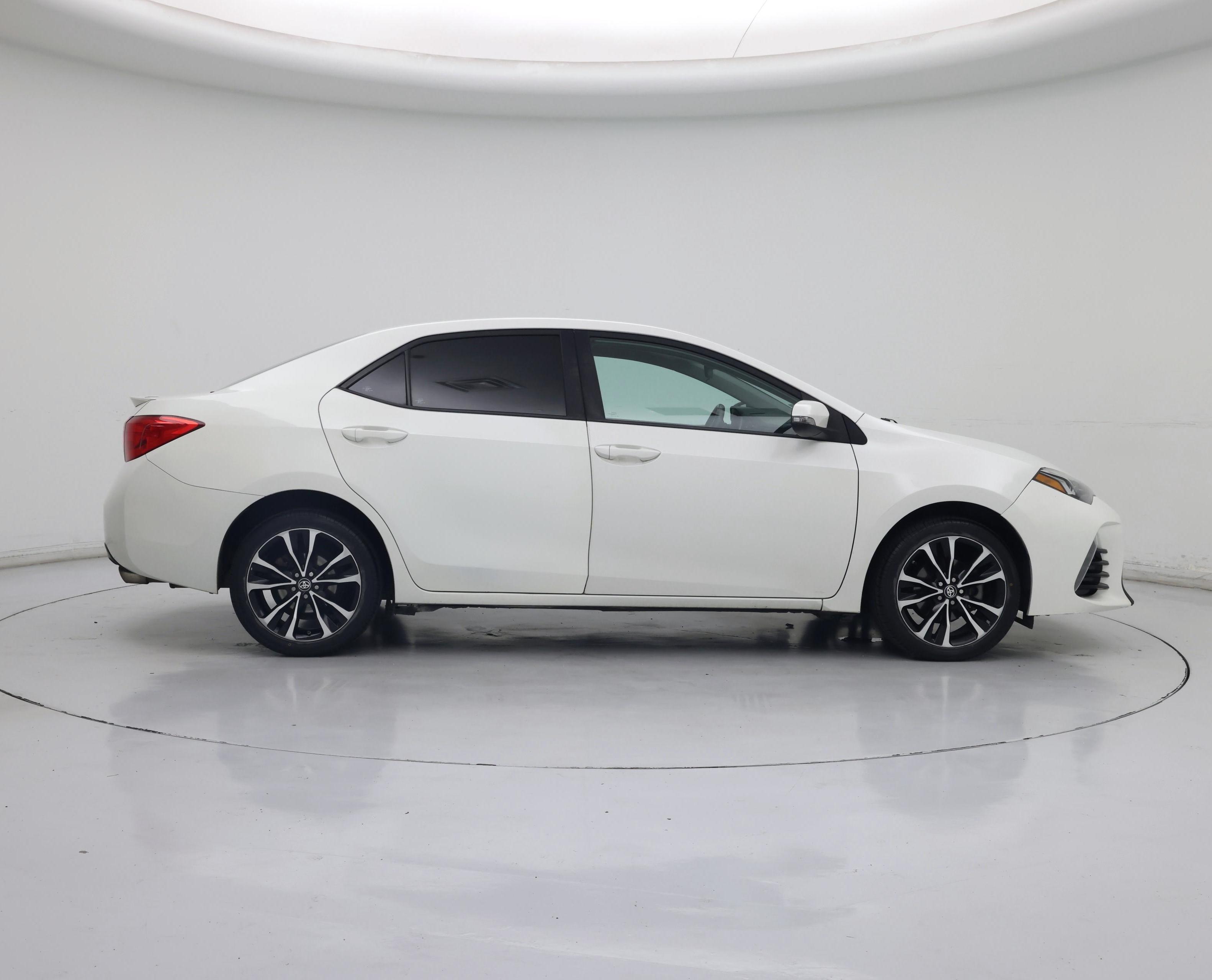 Thumbnail: 2018 Toyota Corolla - 7