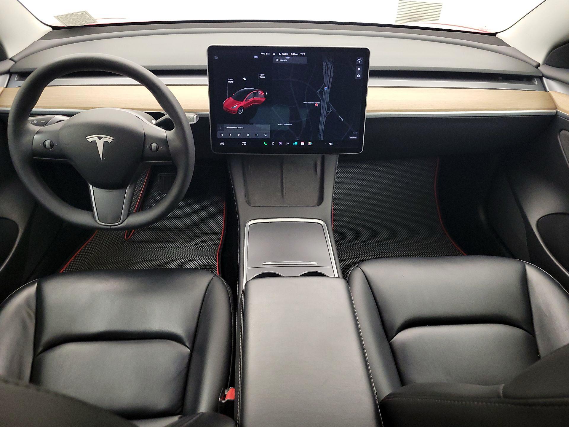 Thumbnail: 2021 Tesla Model 3 - 9