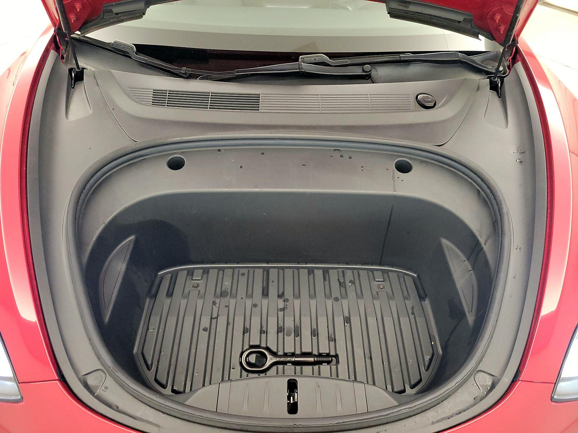Thumbnail: 2021 Tesla Model 3 - 20