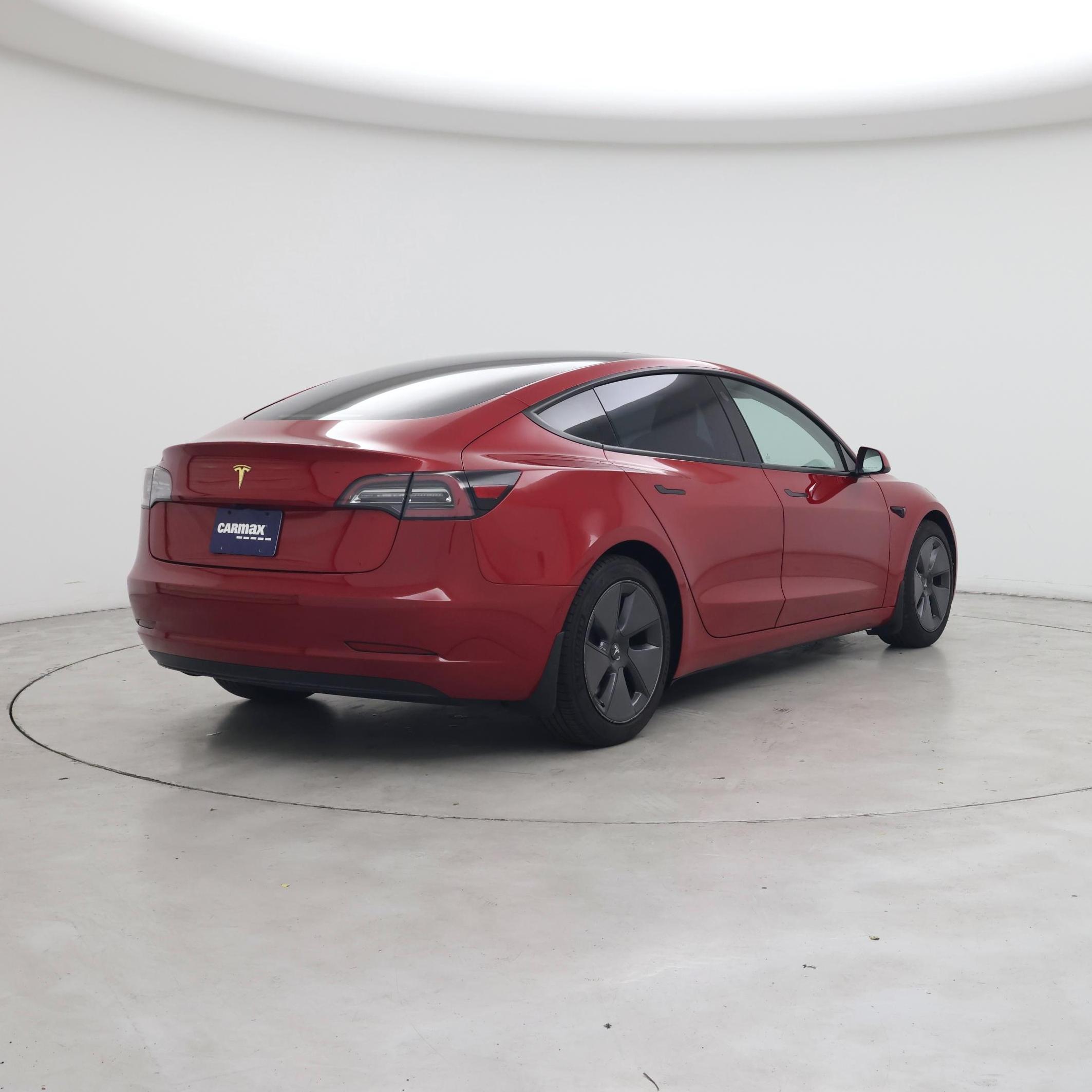 Thumbnail: 2021 Tesla Model 3 - 8