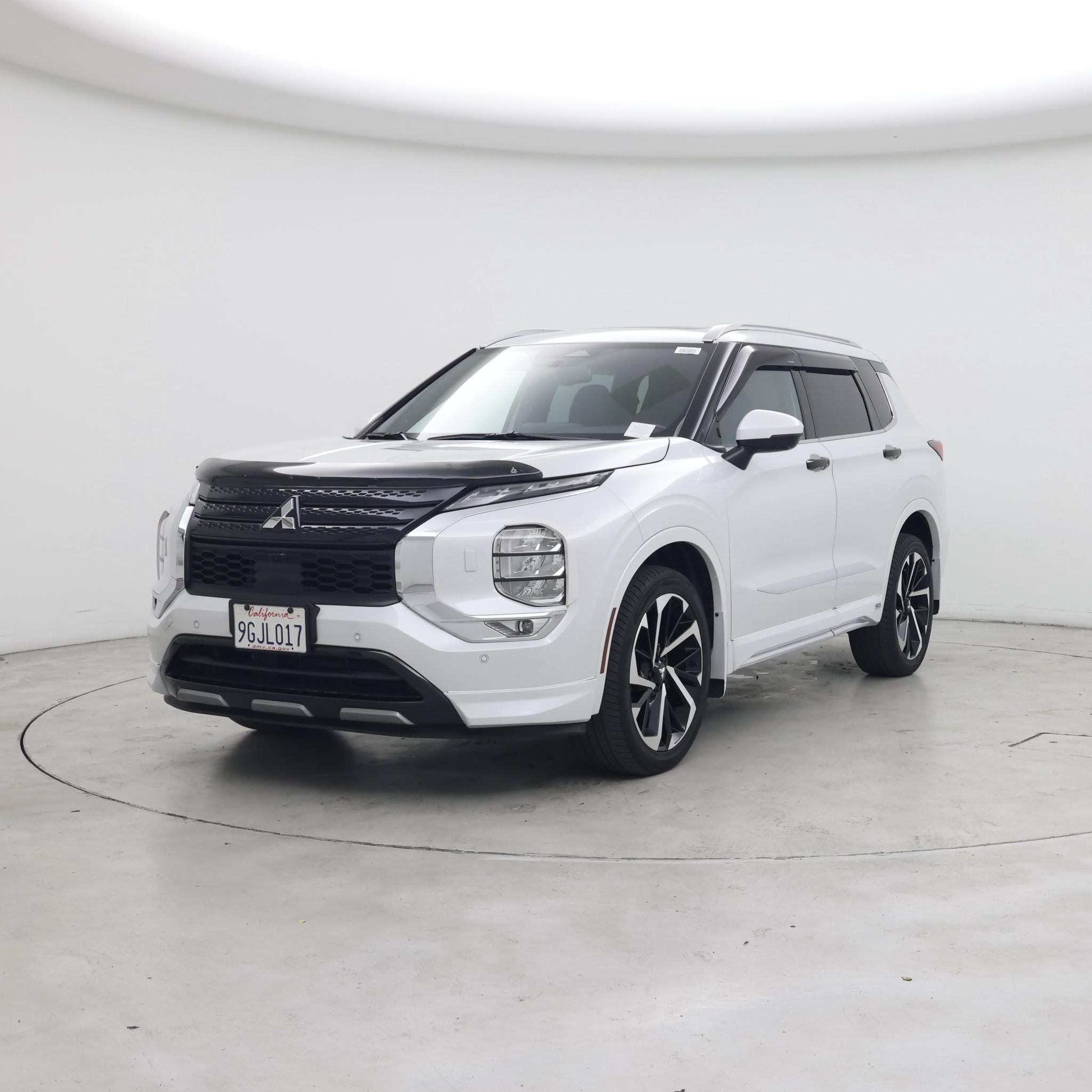 Thumbnail: 2022 Mitsubishi Outlander - 4