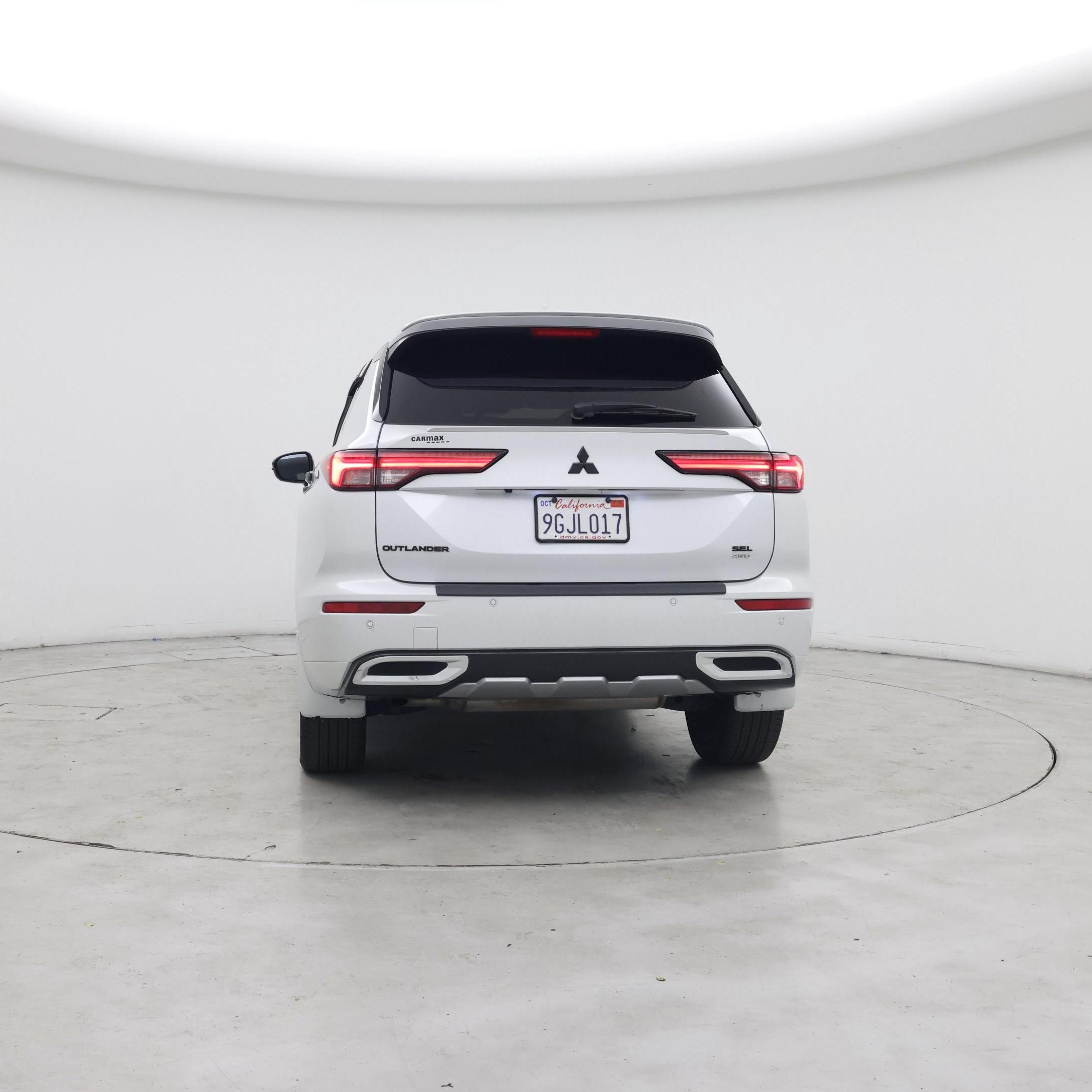 Thumbnail: 2022 Mitsubishi Outlander - 6