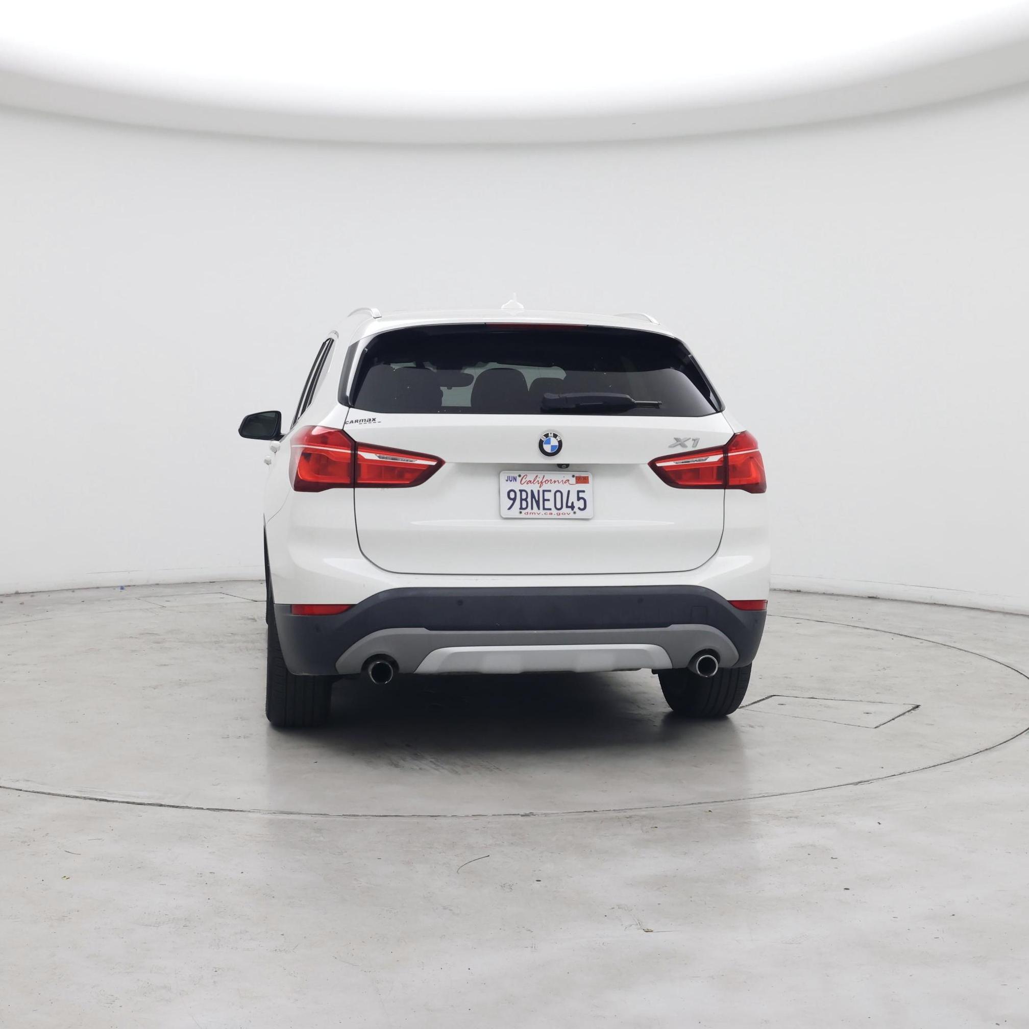 Thumbnail: 2016 BMW X1 - 6