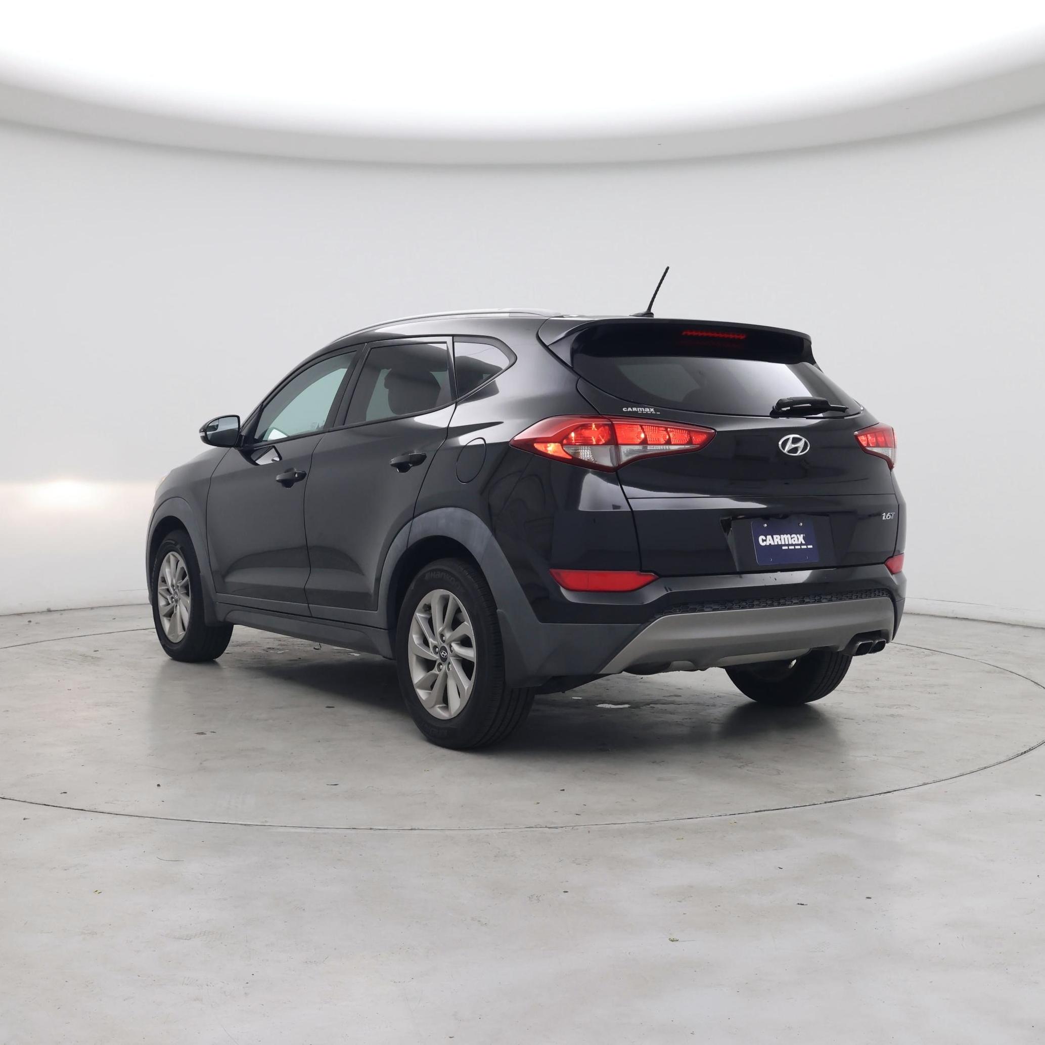 Thumbnail: 2016 Hyundai Tucson - 2