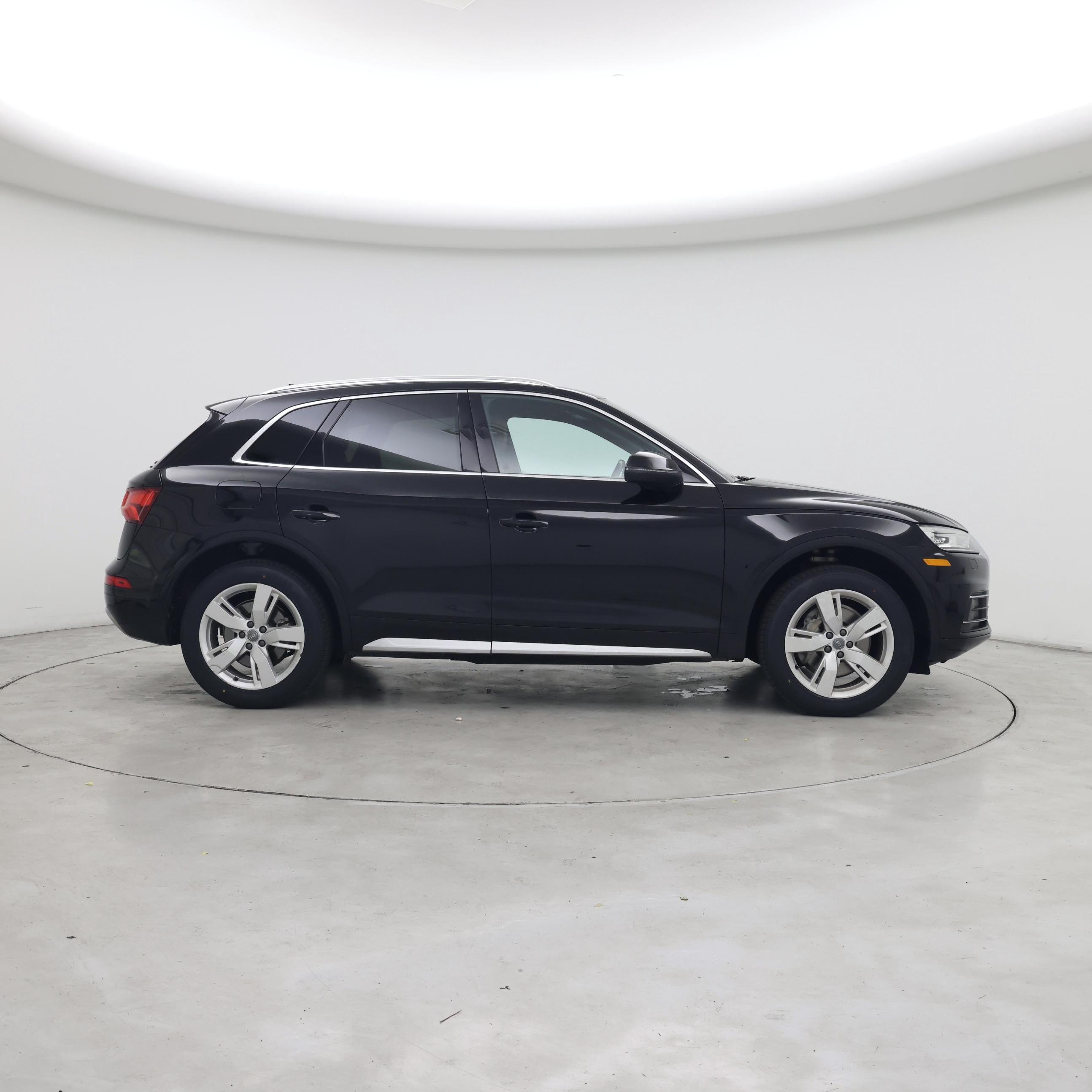 Thumbnail: 2019 Audi Q5 - 7