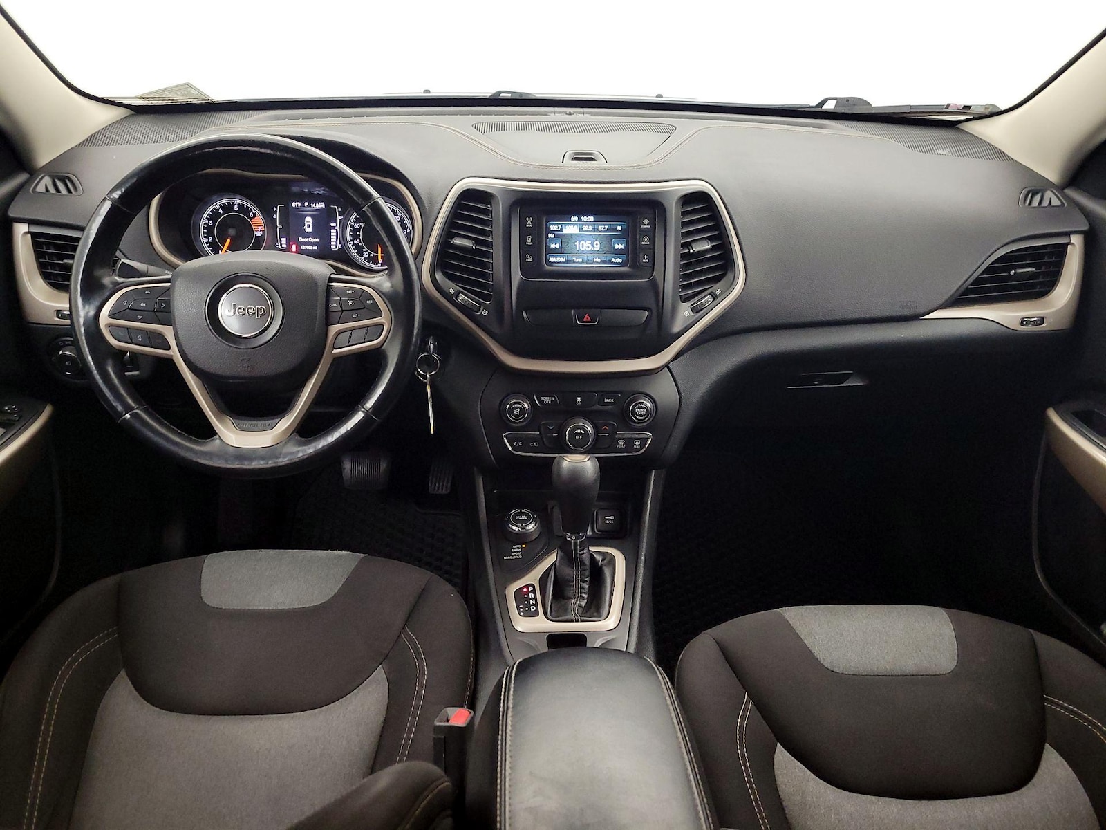 2018 Jeep Cherokee Latitude - Photo 10