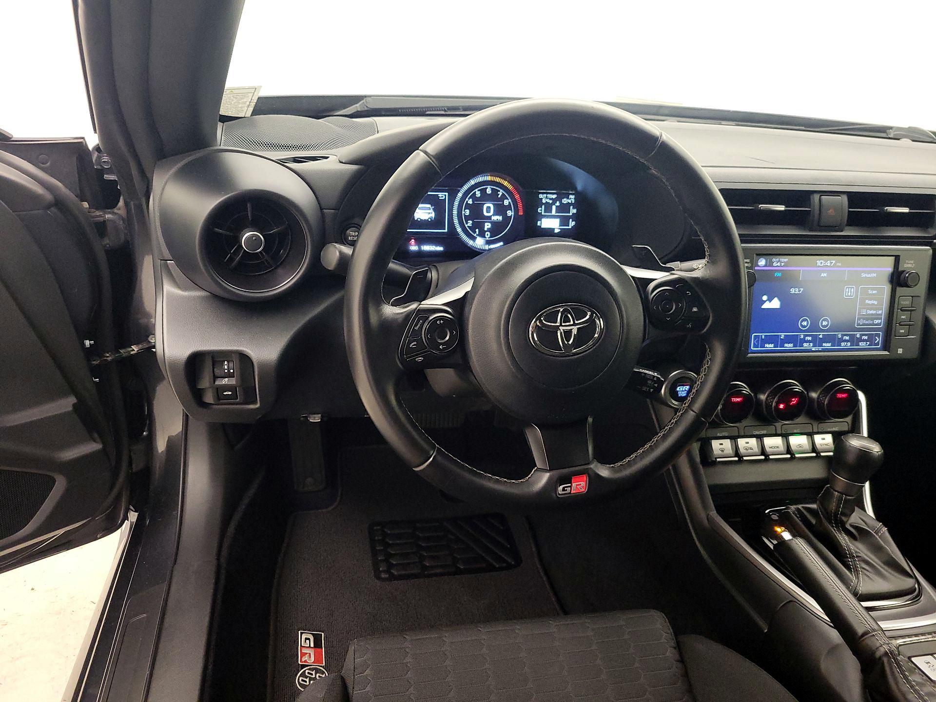 Thumbnail: 2022 Toyota GR86 - 10