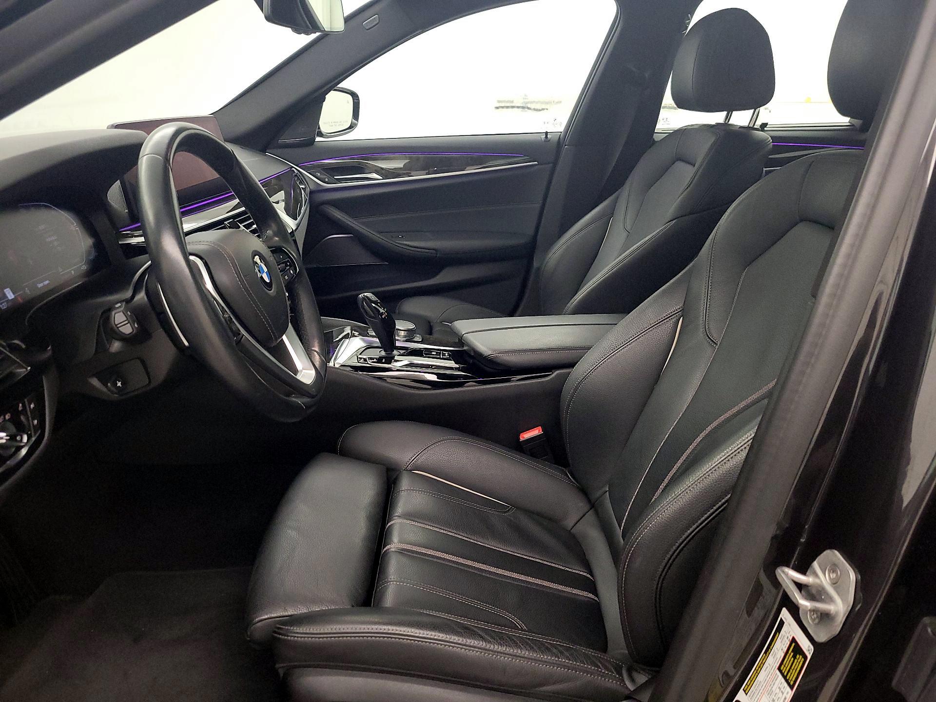 Thumbnail: 2022 BMW 5 Series - 9