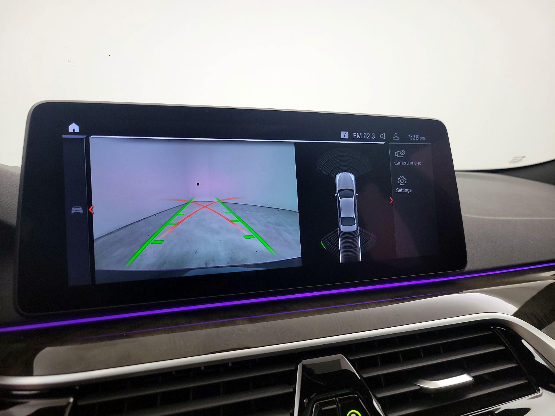 Thumbnail: 2022 BMW 5 Series - 13