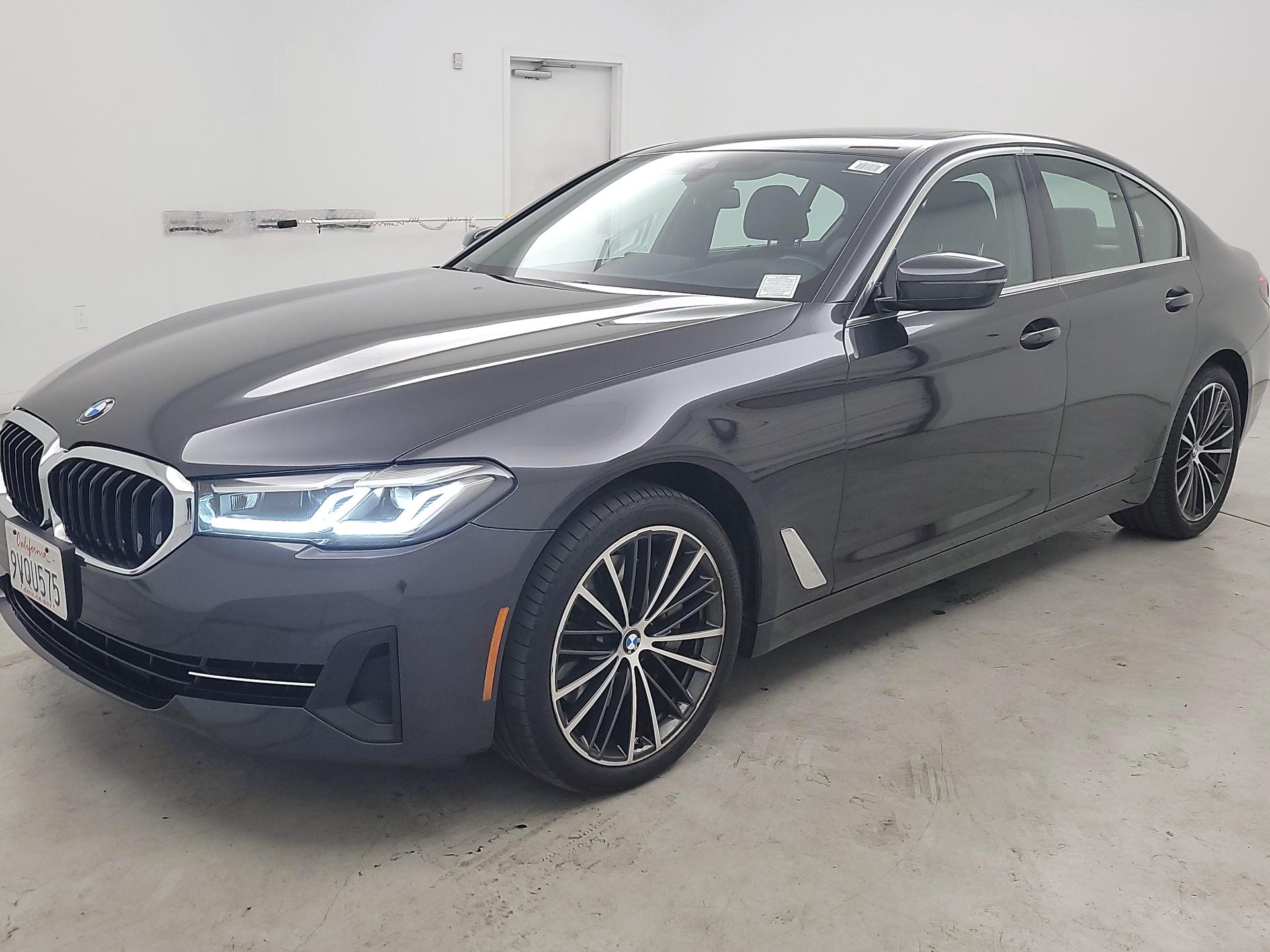 Thumbnail: 2022 BMW 5 Series - 3