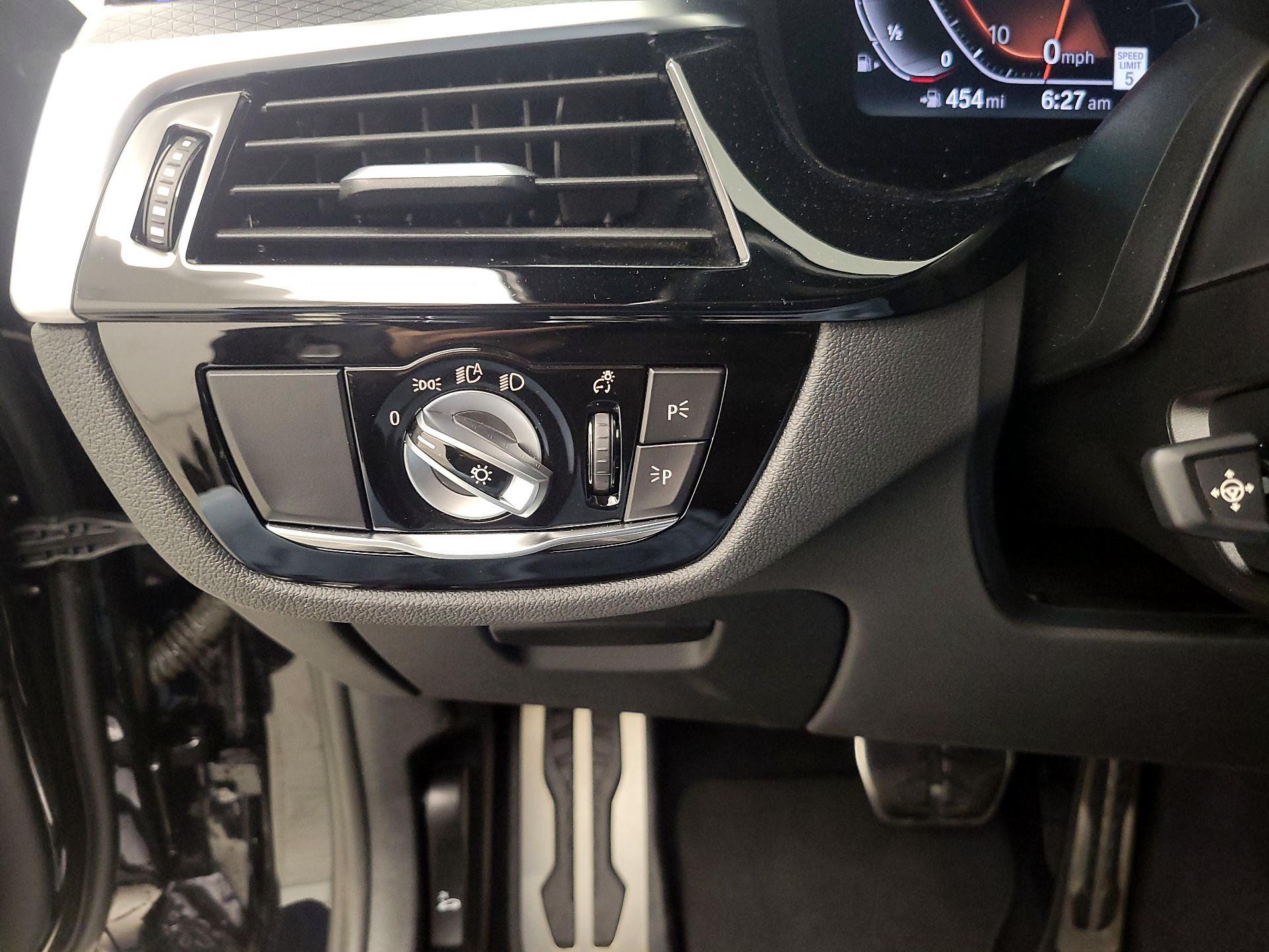 Thumbnail: 2023 BMW 5 Series - 11