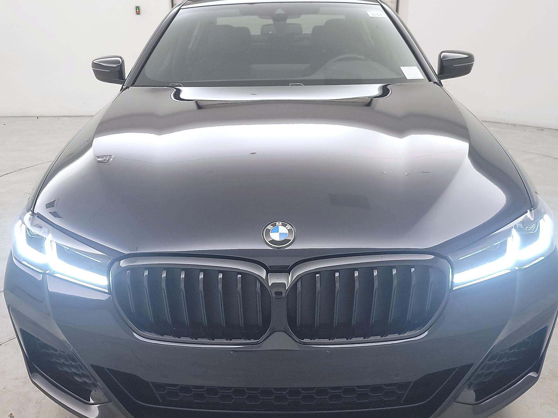 Thumbnail: 2023 BMW 5 Series - 2