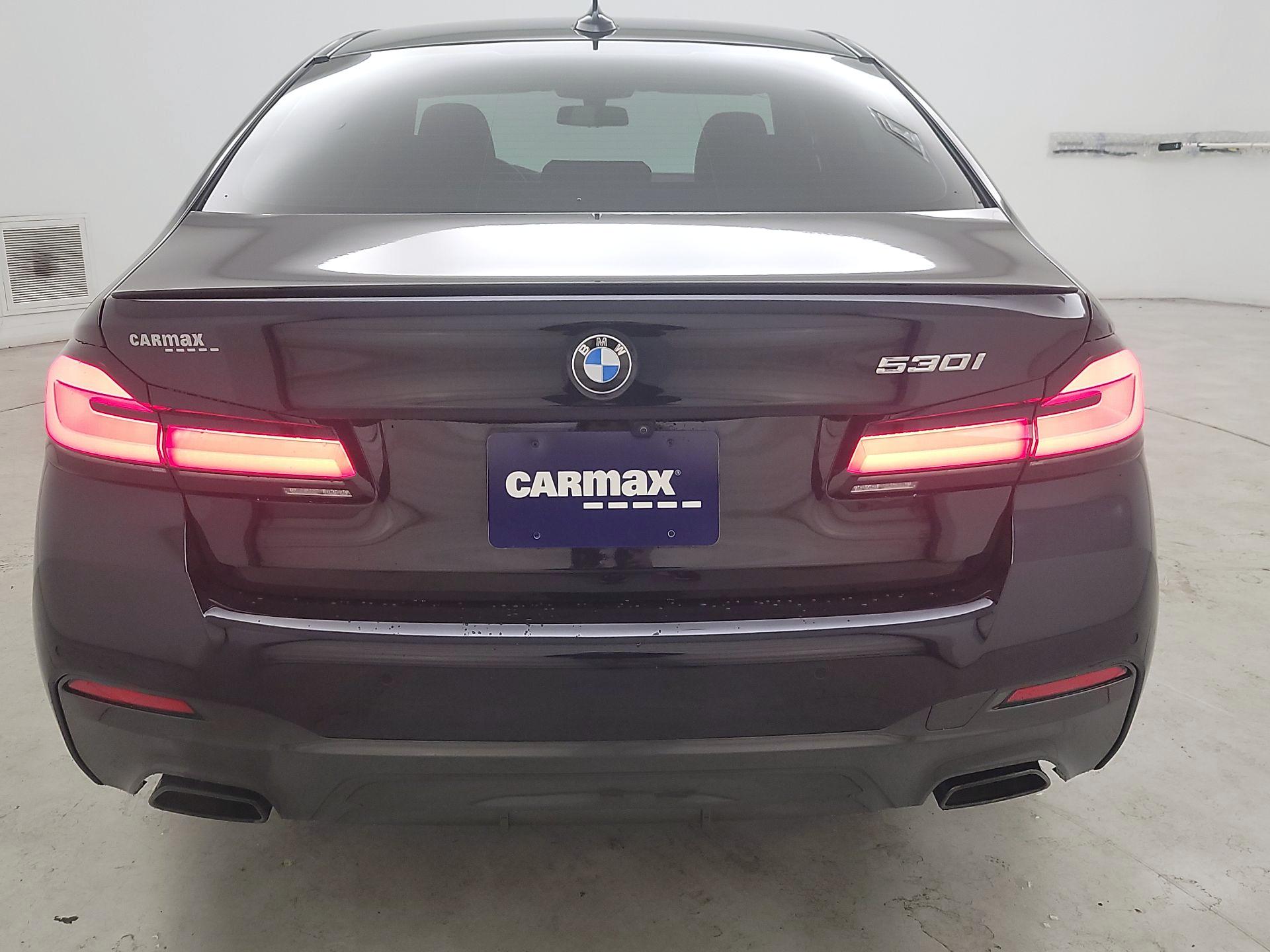 Thumbnail: 2023 BMW 5 Series - 6