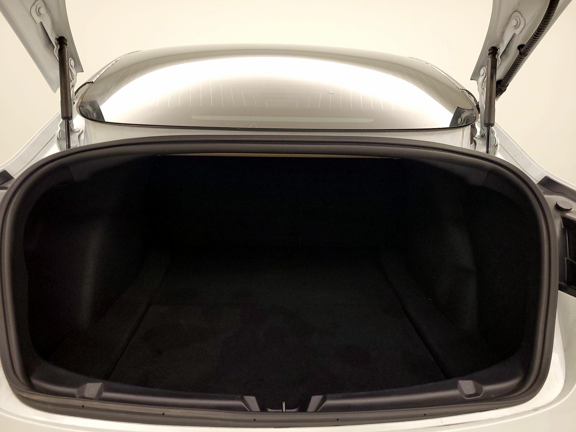 Thumbnail: 2020 Tesla Model 3 - 19