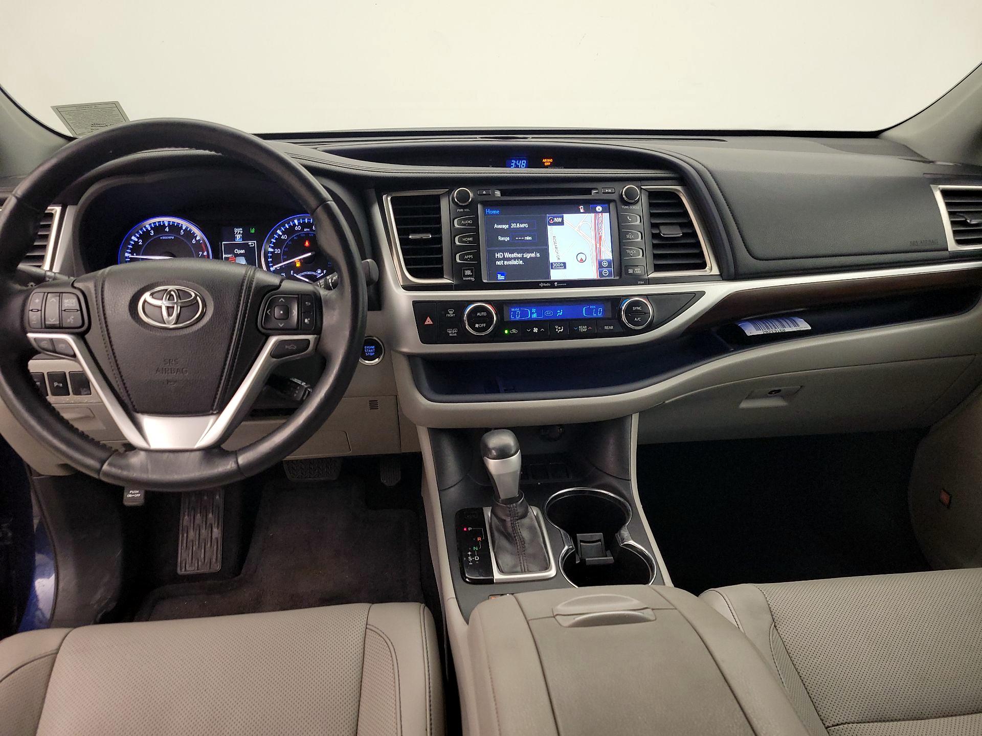 Thumbnail: 2014 Toyota Highlander - 9