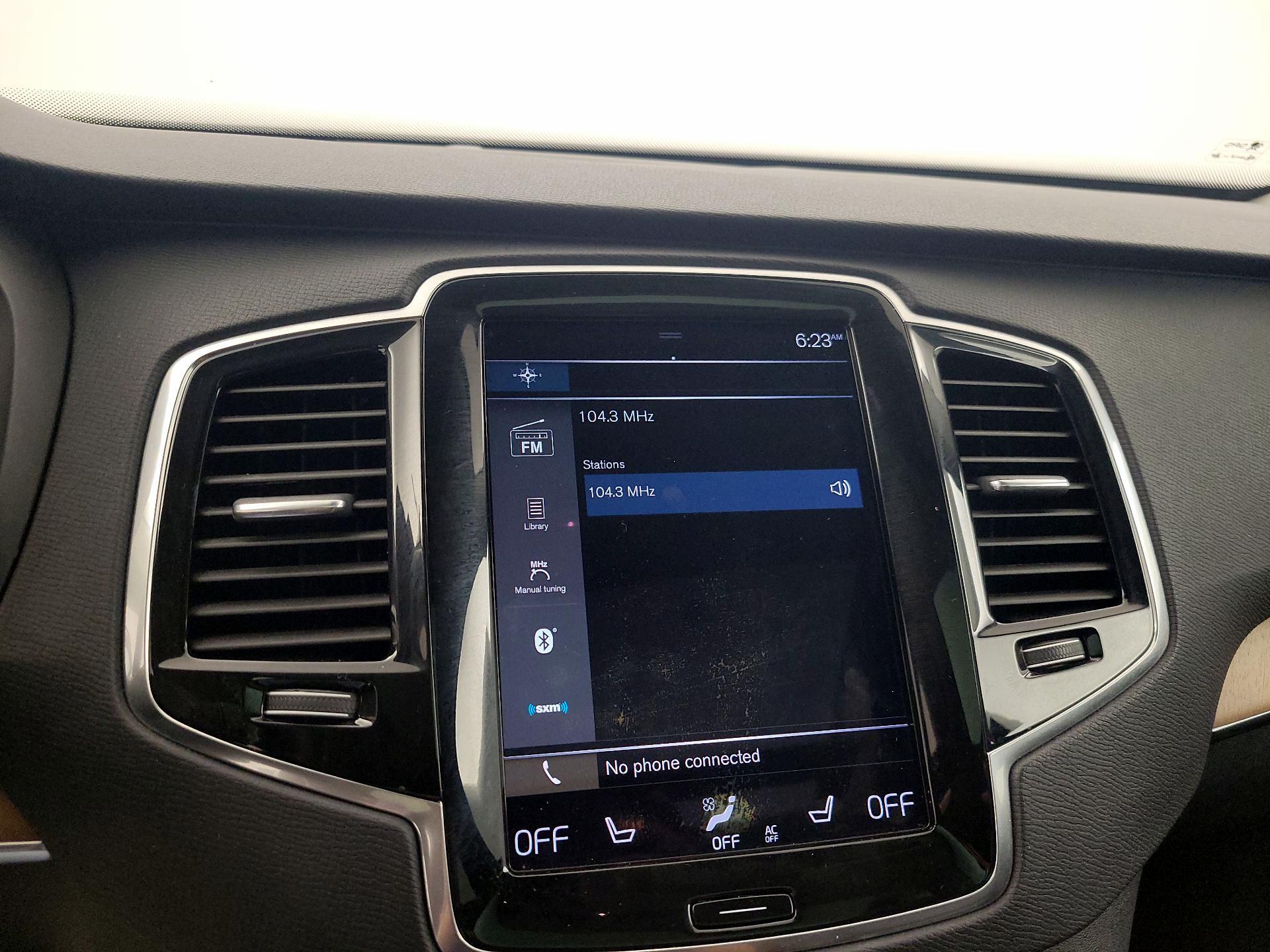 Thumbnail: 2021 Volvo XC90 - 14