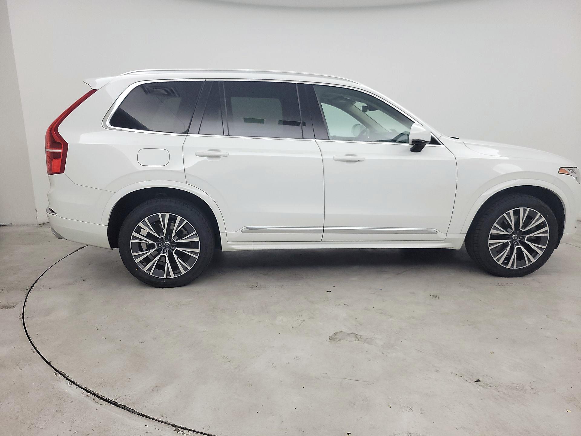 Thumbnail: 2021 Volvo XC90 - 4