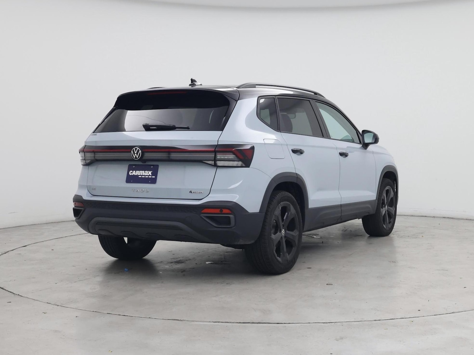 2025 Volkswagen Taos SE Black - Photo 9