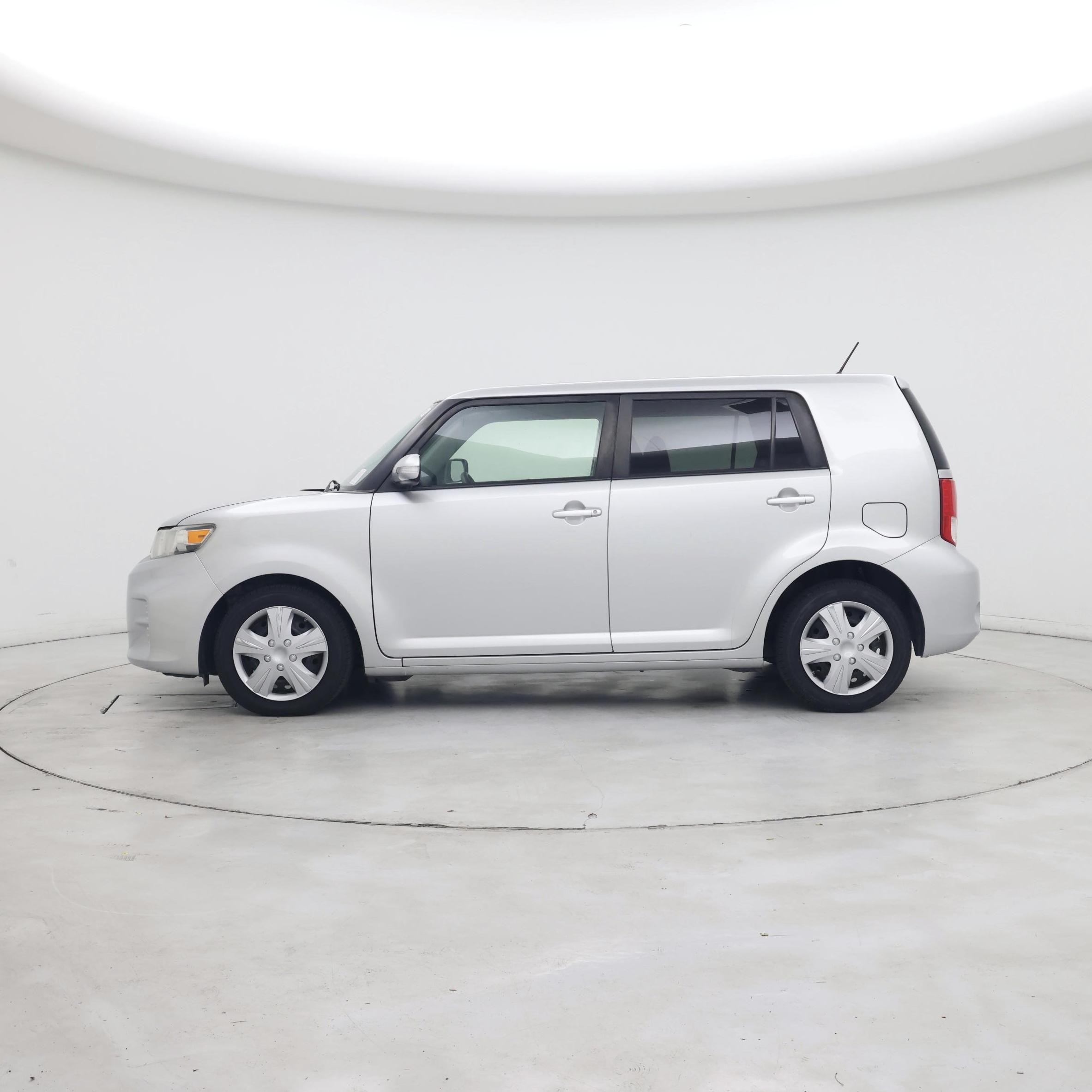 Thumbnail: 2014 Scion xB - 3