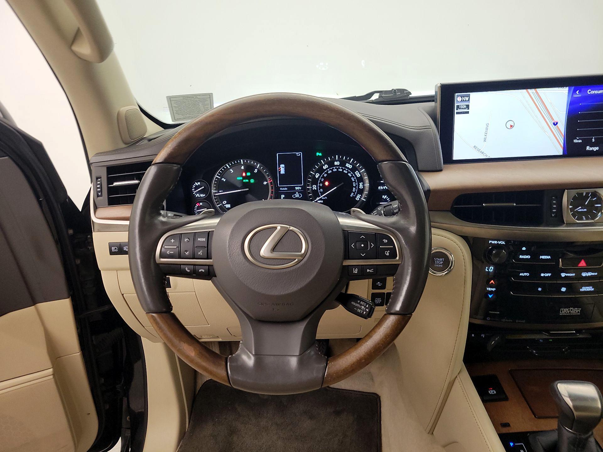 Thumbnail: 2017 Lexus LX - 10