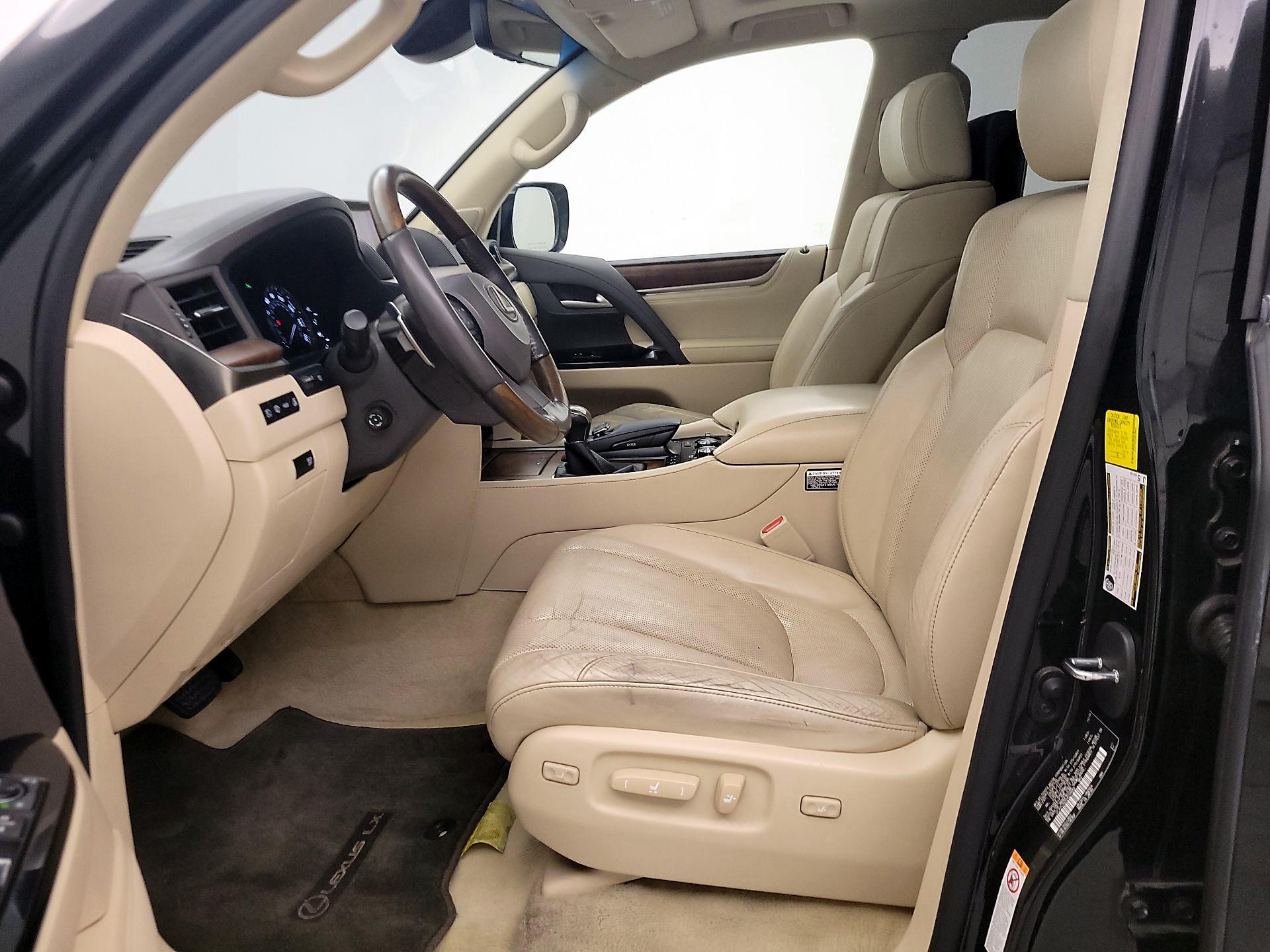 Thumbnail: 2017 Lexus LX - 11