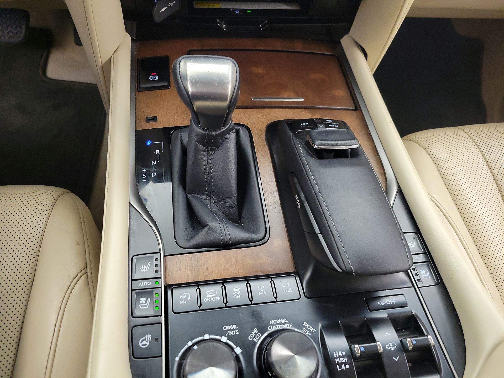 Thumbnail: 2017 Lexus LX - 18