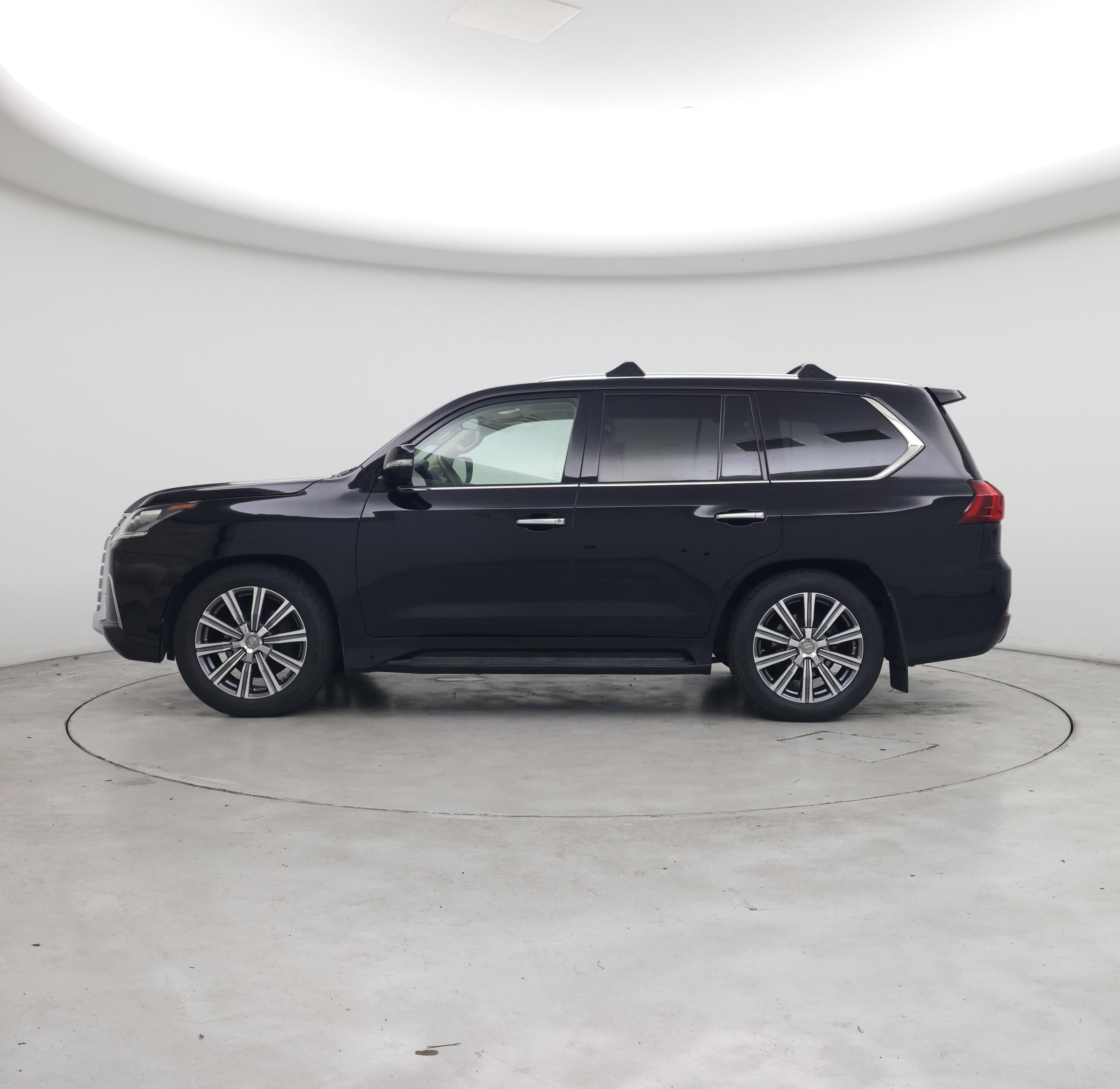 Thumbnail: 2017 Lexus LX - 3