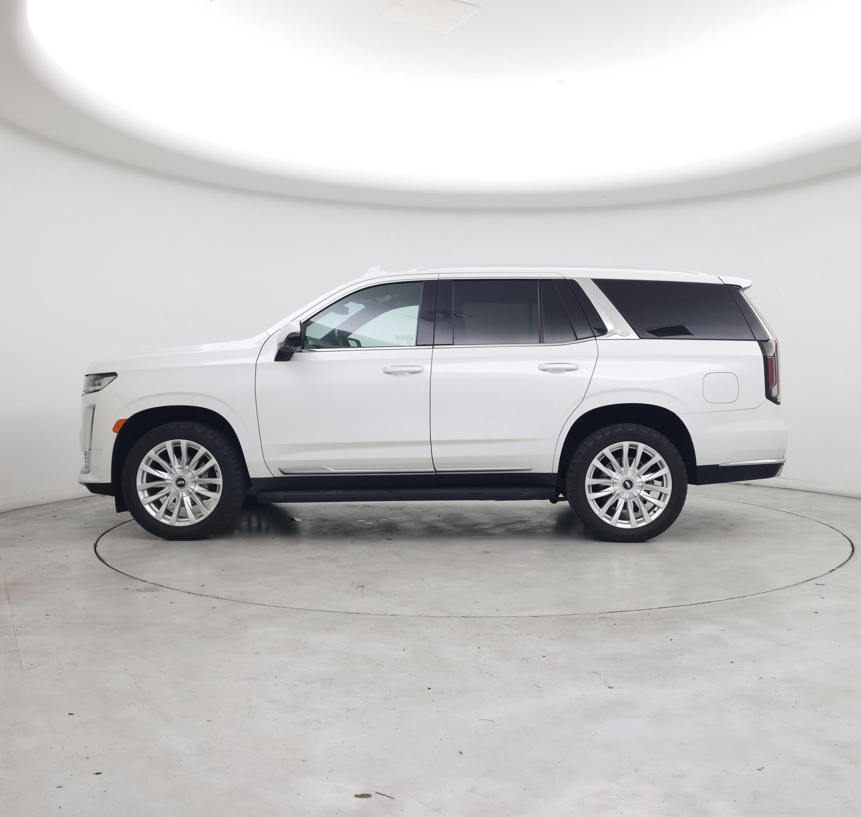 Thumbnail: 2021 Cadillac Escalade - 3