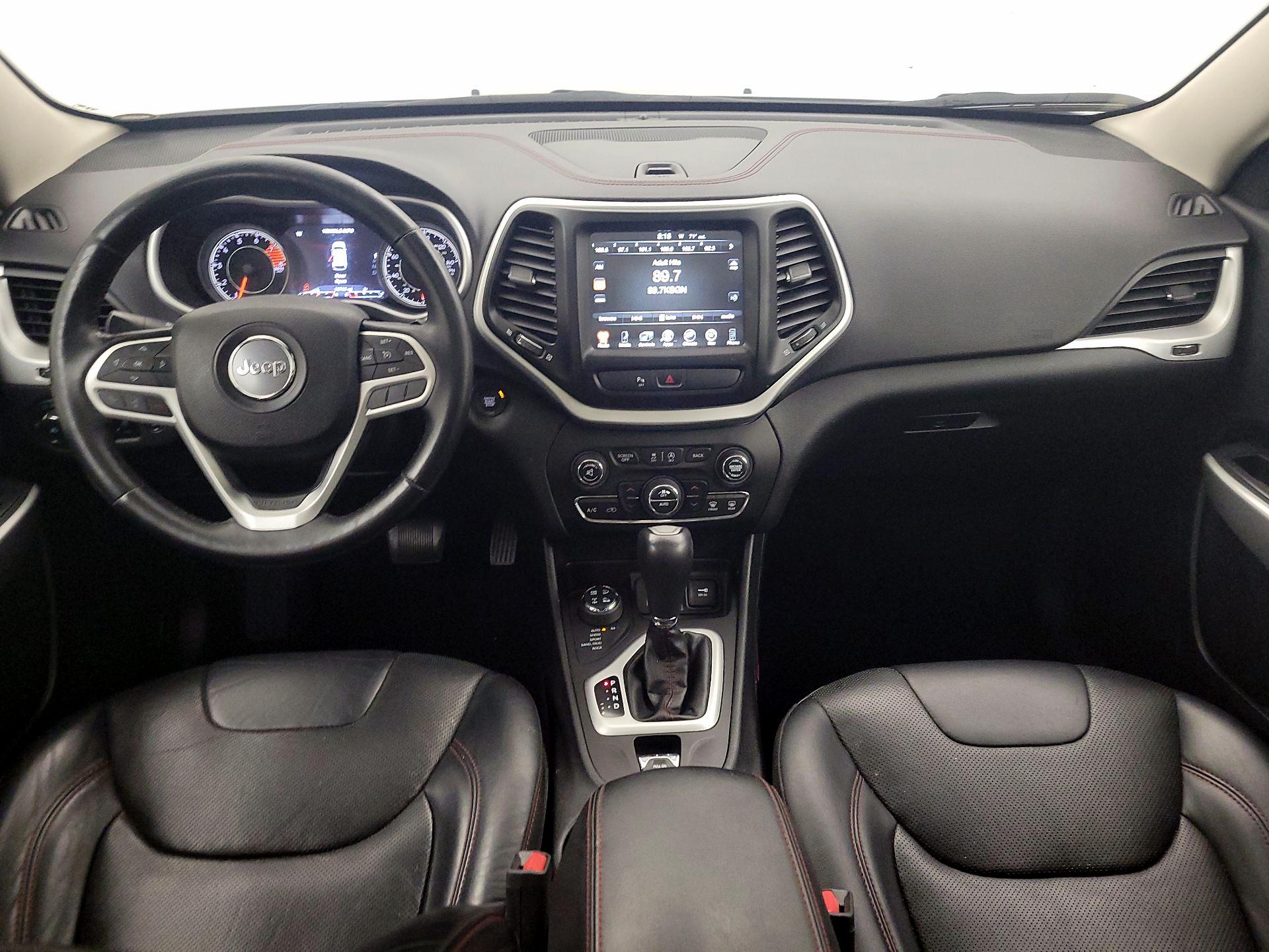 Thumbnail: 2017 Jeep Cherokee - 9