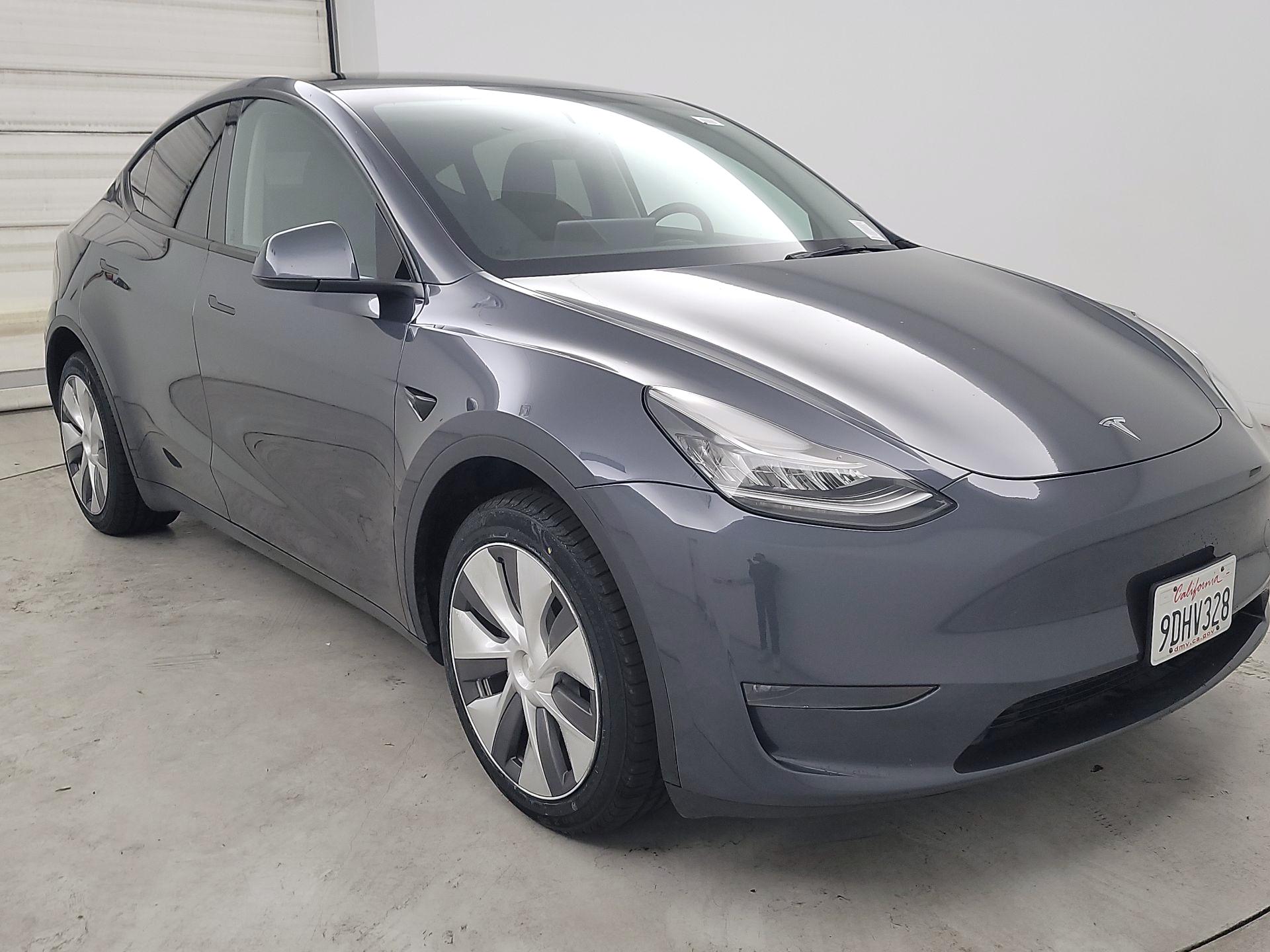 Thumbnail: 2023 Tesla Model Y - 1