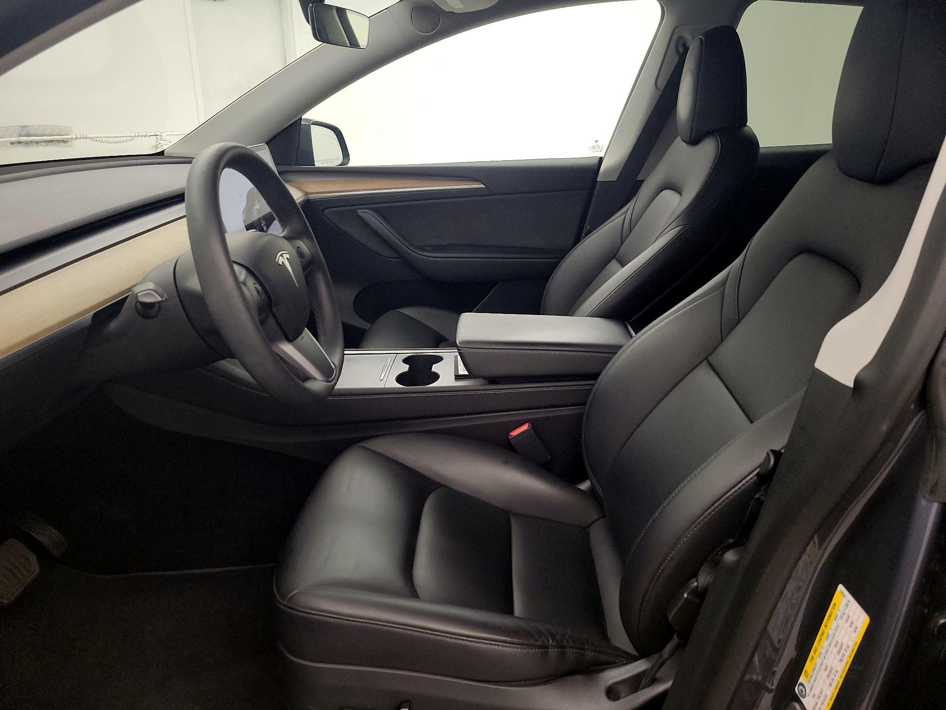 Thumbnail: 2023 Tesla Model Y - 9