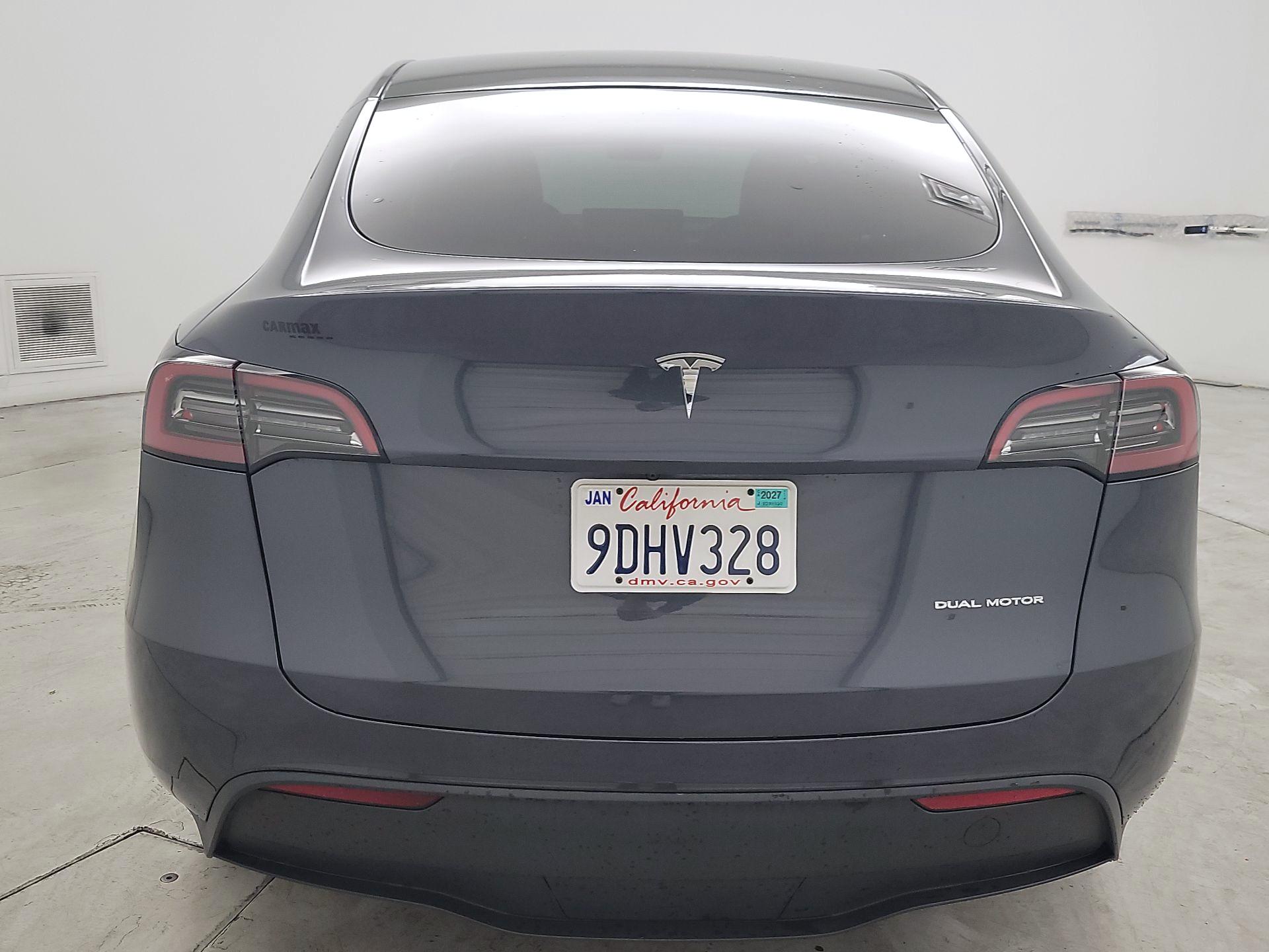Thumbnail: 2023 Tesla Model Y - 6