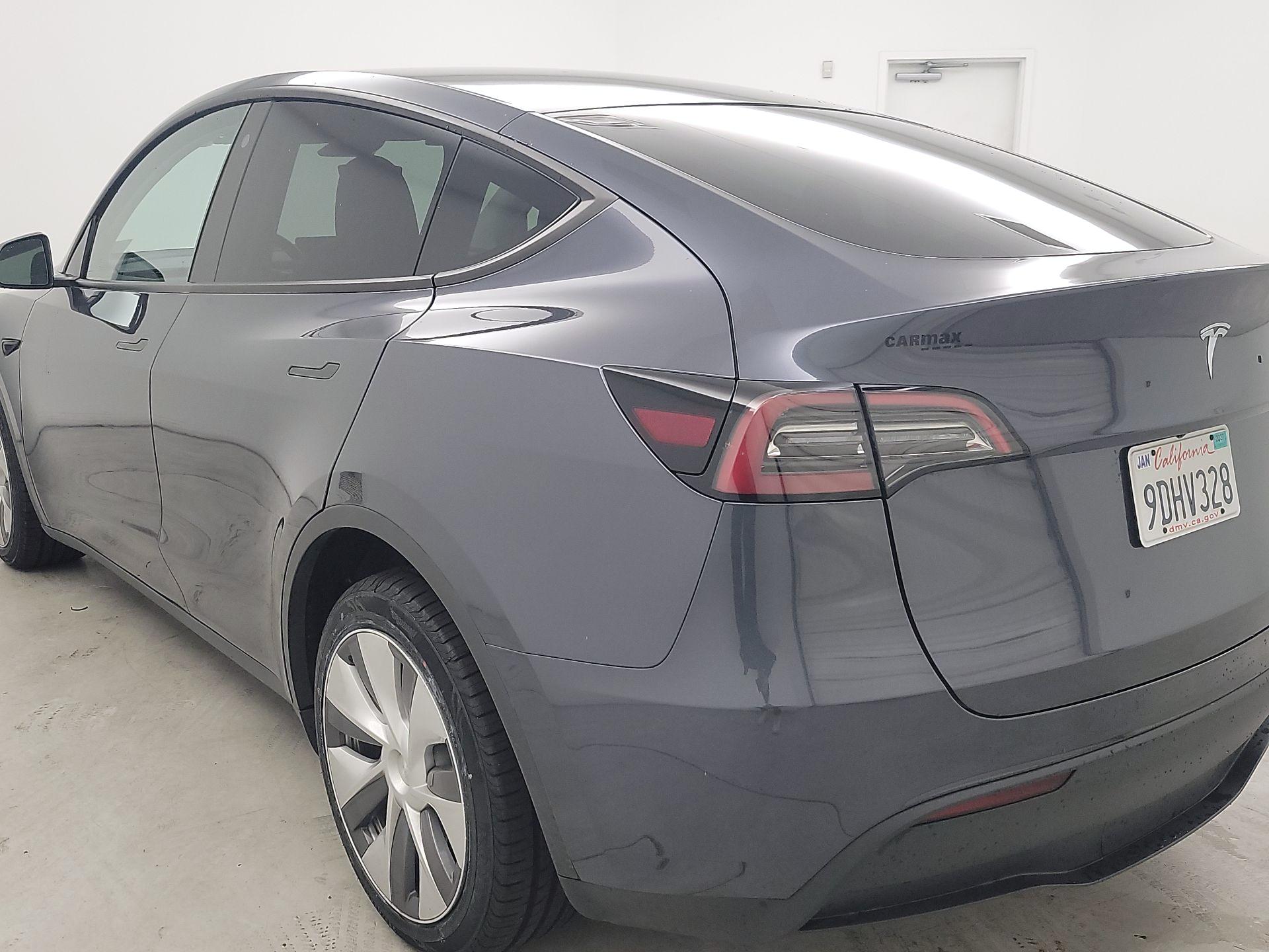 Thumbnail: 2023 Tesla Model Y - 7