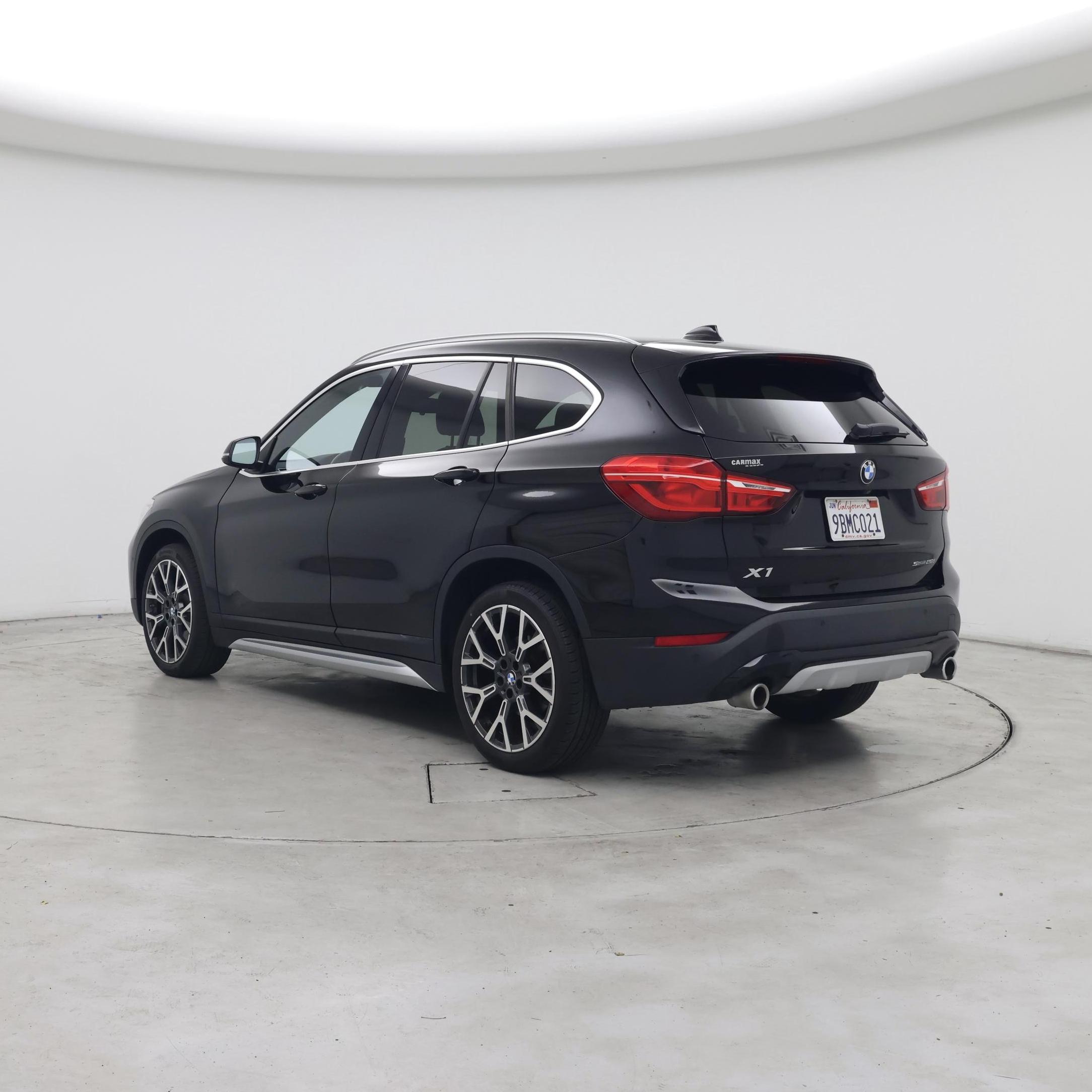 Thumbnail: 2022 BMW X1 - 2