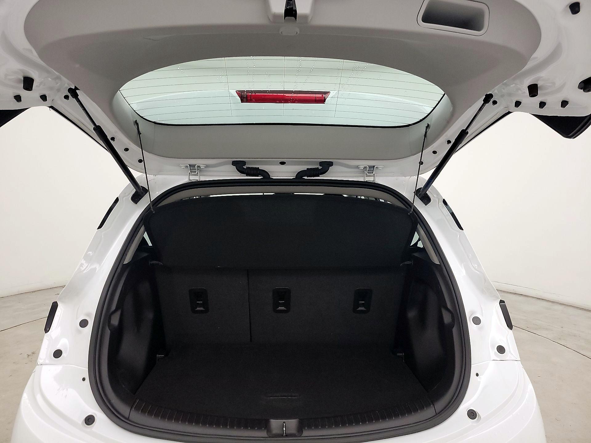 Thumbnail: 2023 Chevrolet Bolt EV - 20