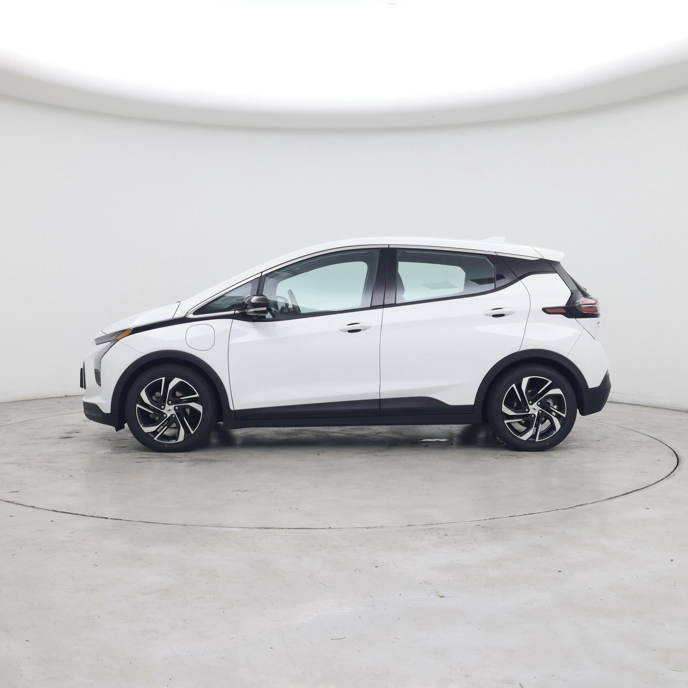 Thumbnail: 2023 Chevrolet Bolt EV - 3