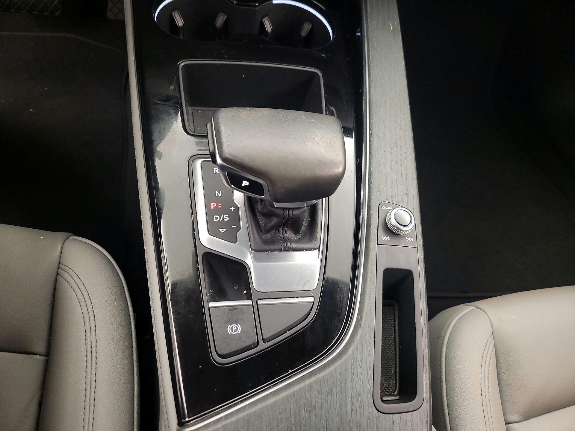 Thumbnail: 2021 Audi A4 - 17