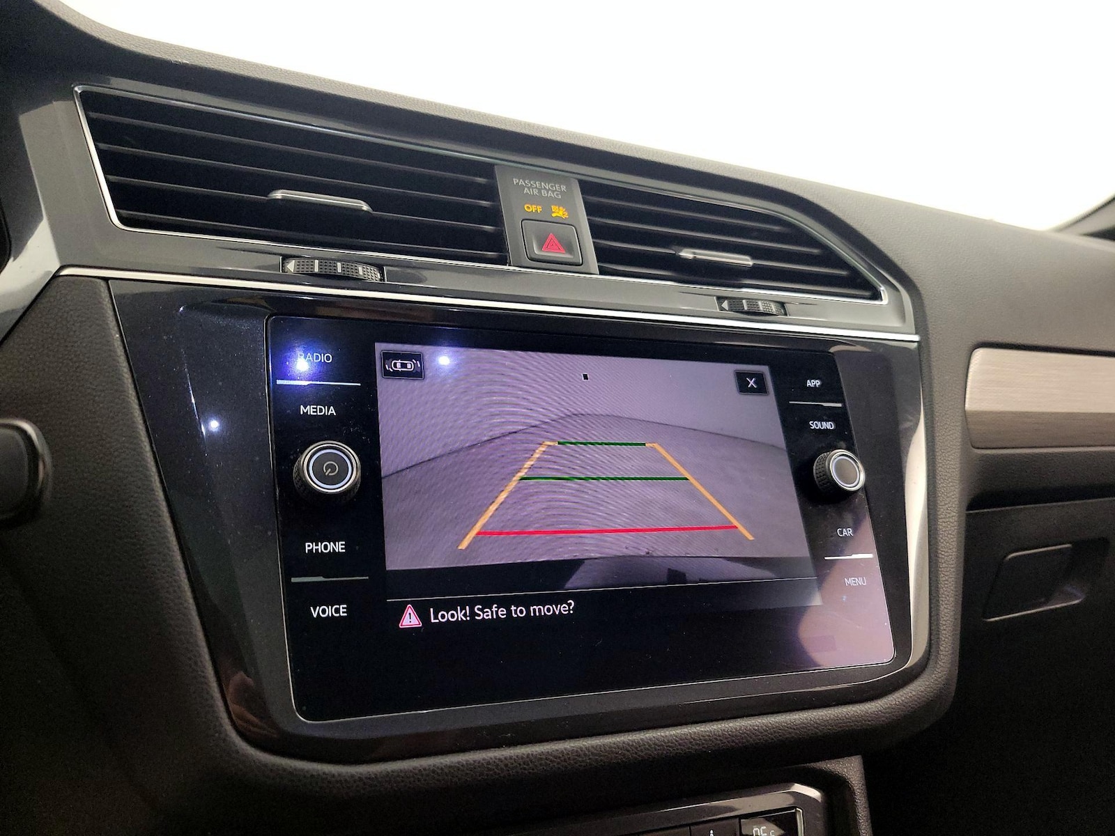 2021 Volkswagen Tiguan SE R-LINE BLACK - Photo 15