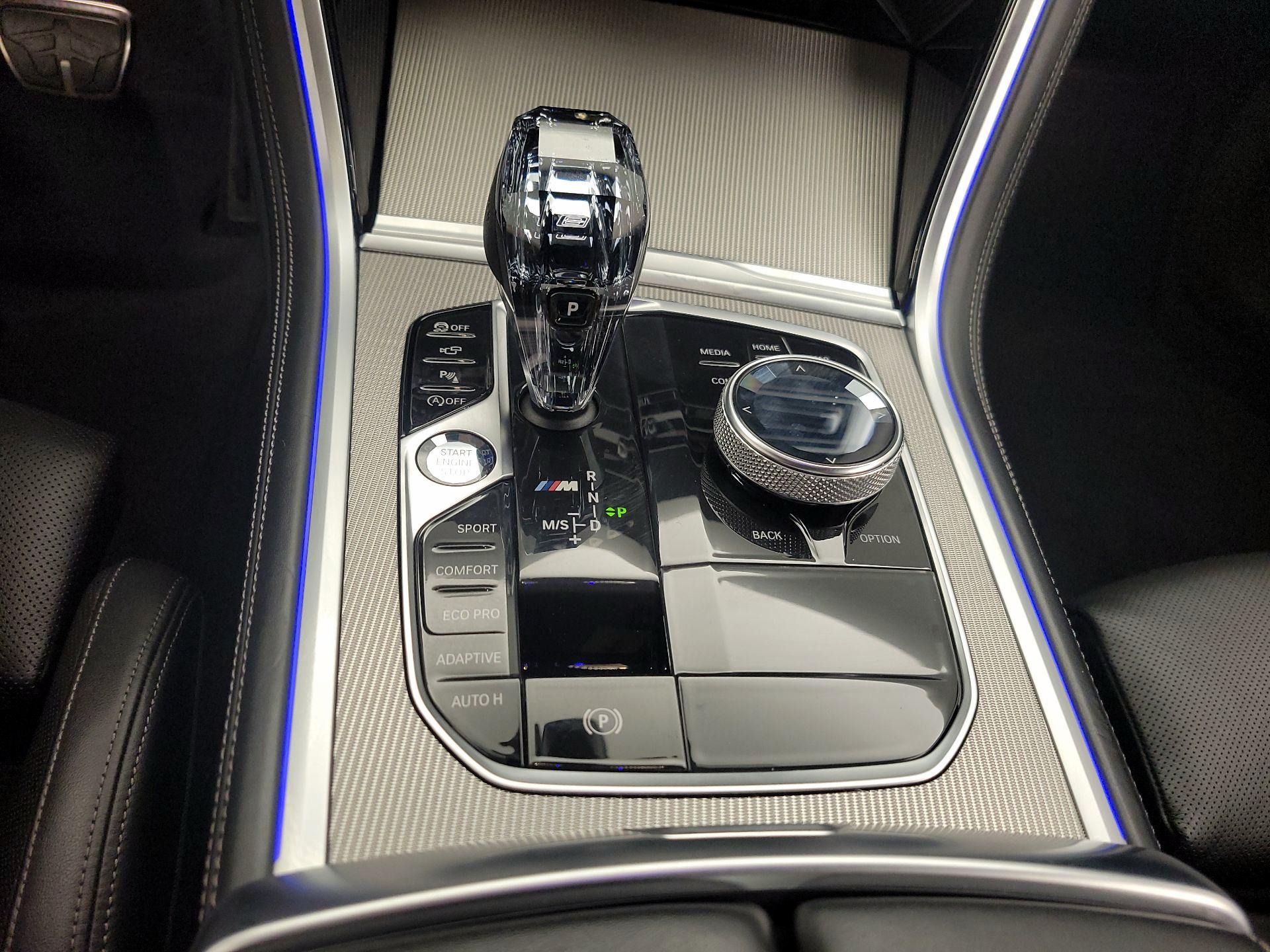 Thumbnail: 2019 BMW 8 Series - 18